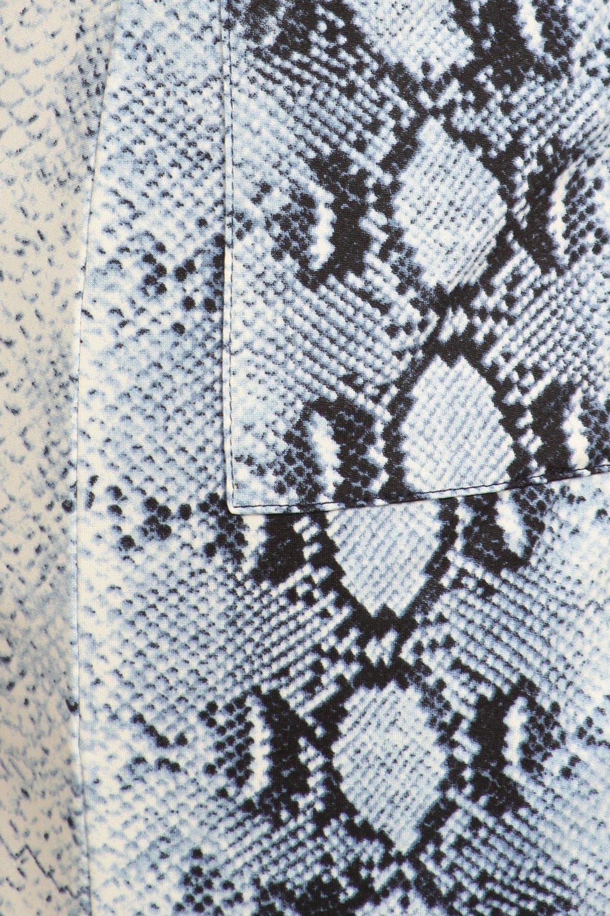 Tapado Mujer Estampado Serpiente Manga Larga-4
