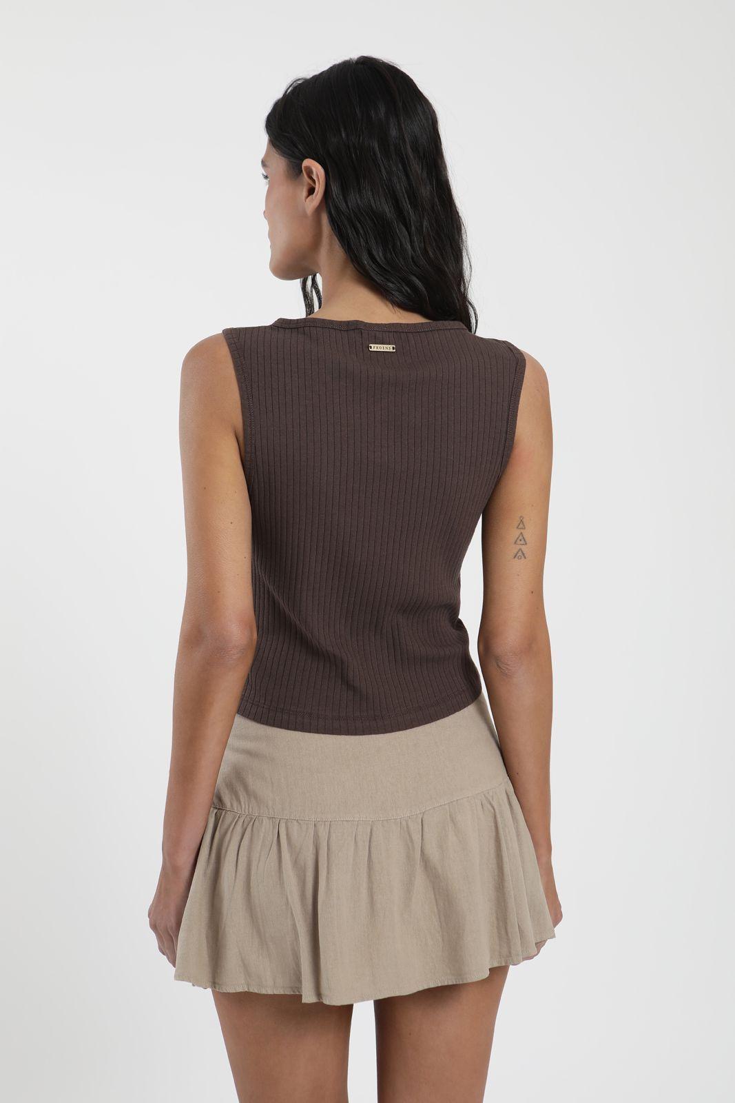 Polera mujer sin mangas Olympia café Algodón orgánico Froens-2