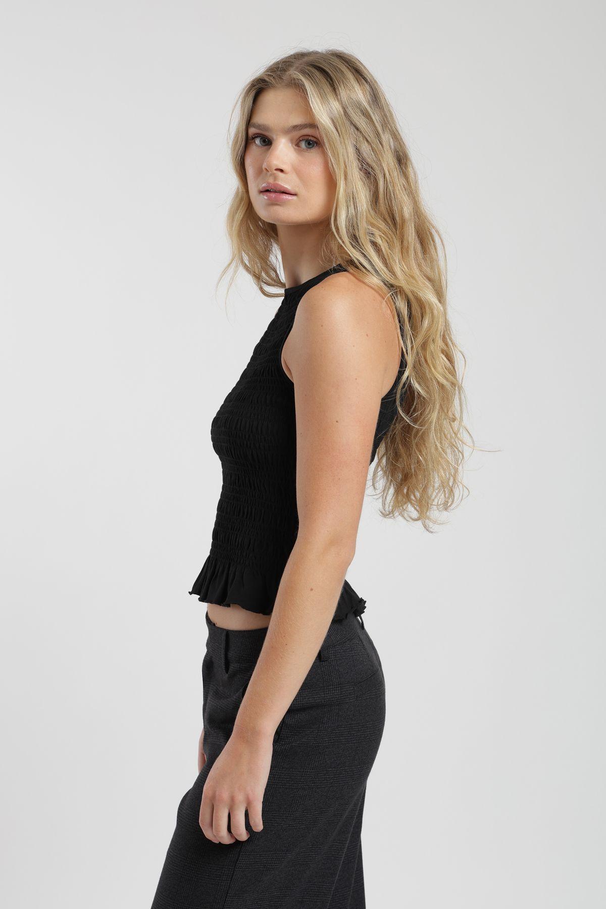 Polera mujer manga corta Buzios negro Froens-4