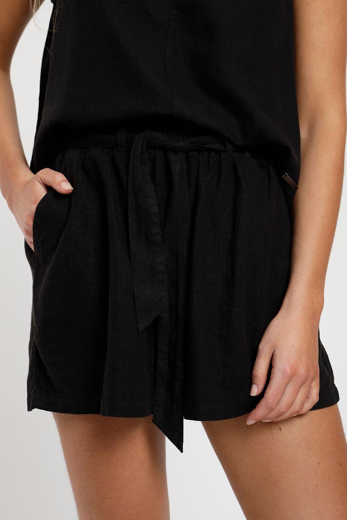 Falda corta peonía plain negro-1