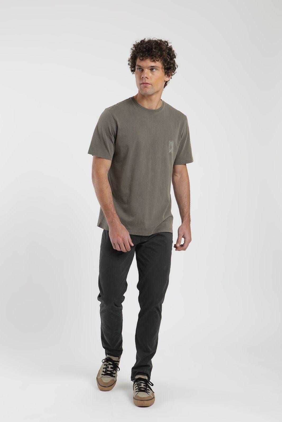 Polera hombre manga corta Hojas café Algodón orgánico Froens-4