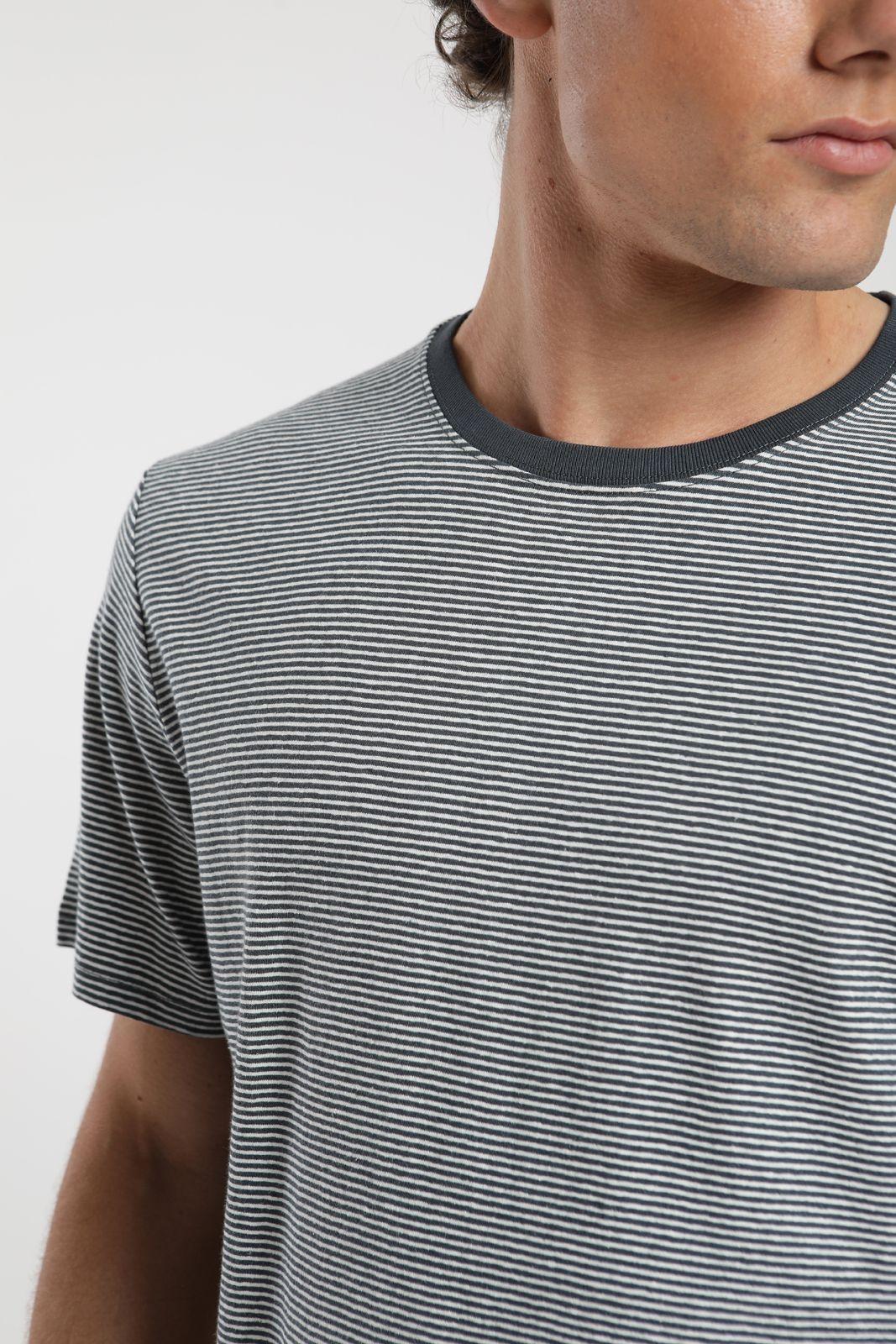 Polera hombre manga corta Rayas Tejida azulLino Froens-4