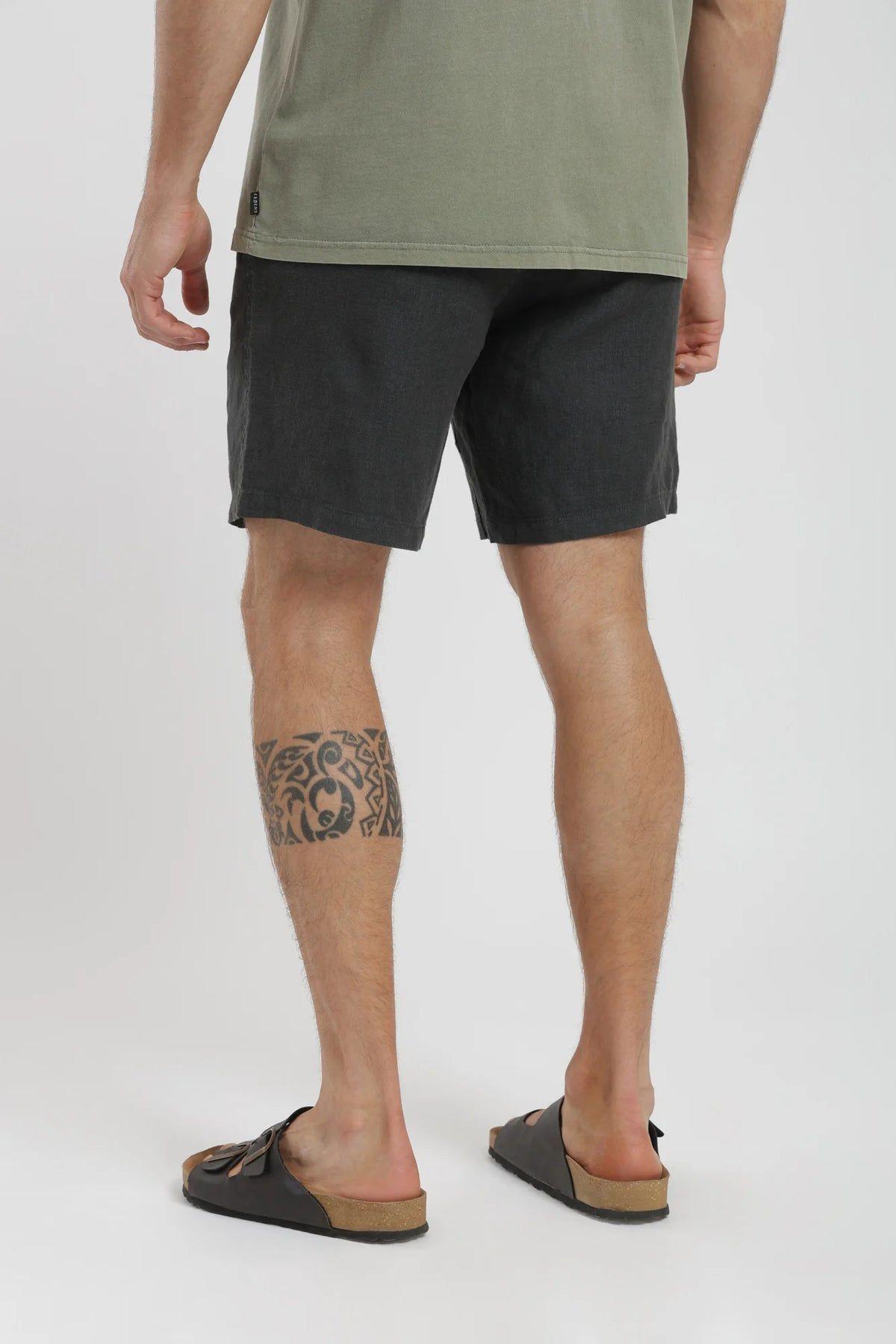 Short hombre lino-3