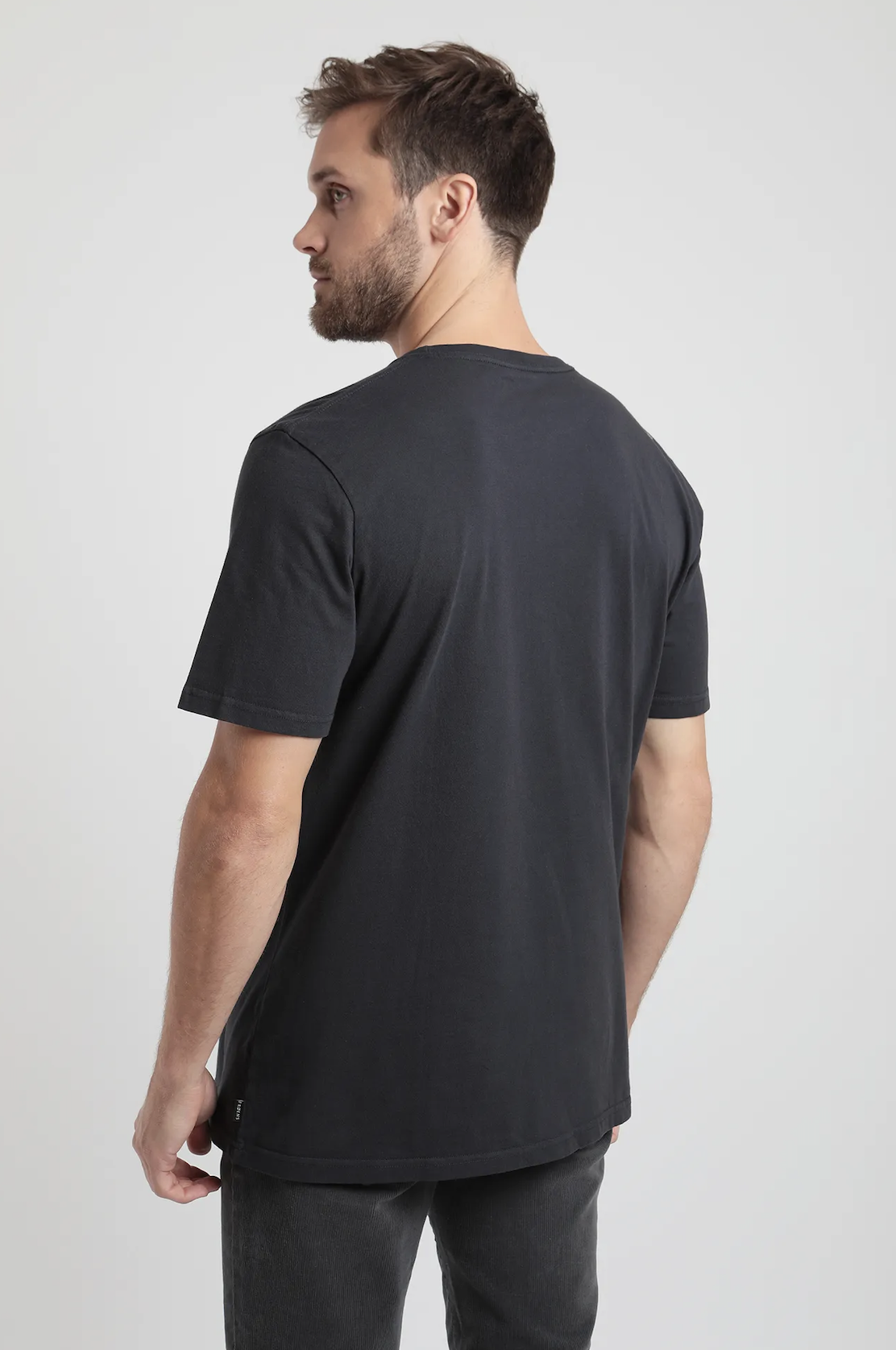 Polera manga corta hombre foto grafito -1