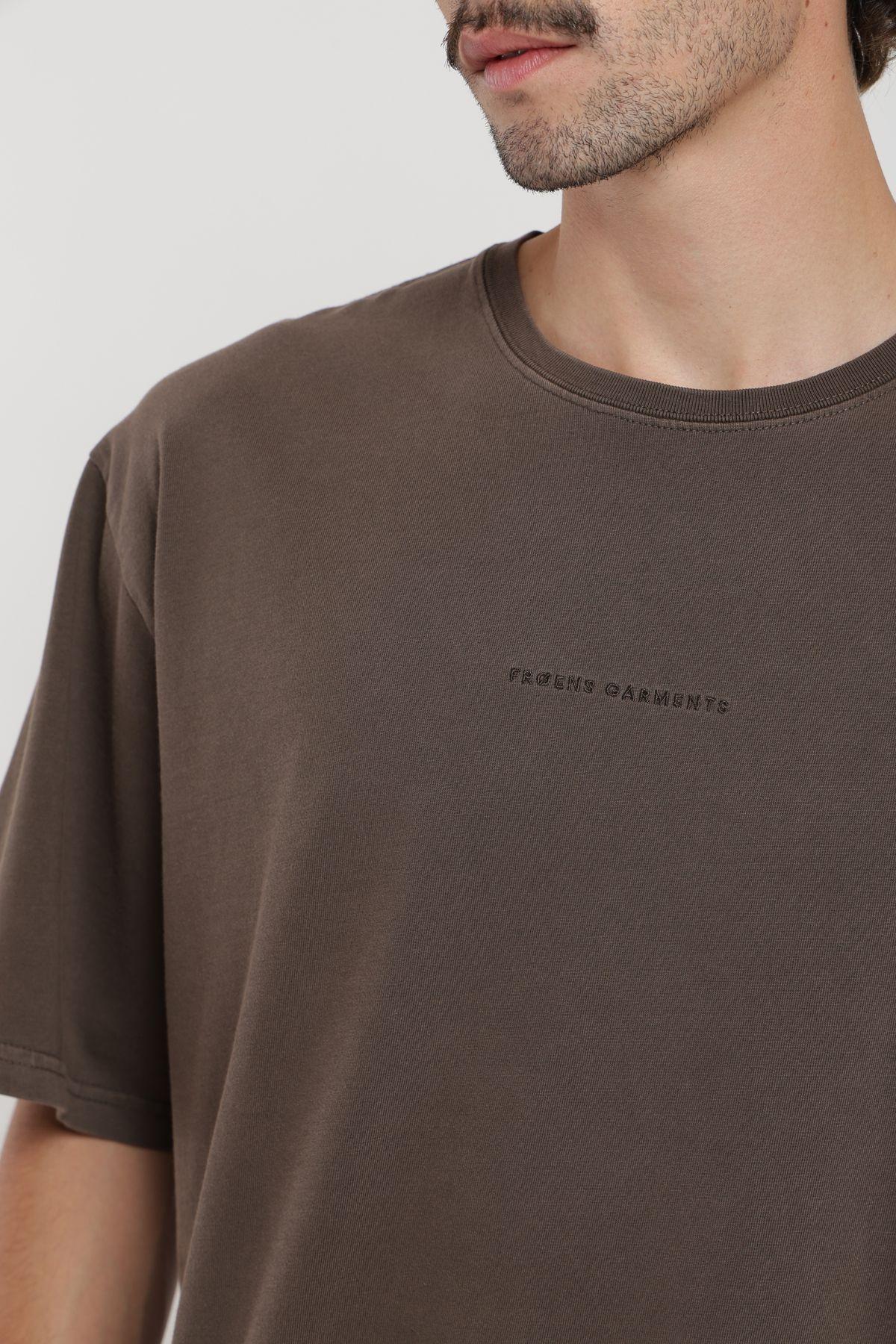 Polera hombre manga corta Oversize café Froens-1