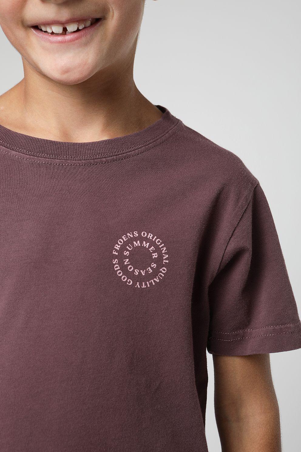 Polera manga corta kids Logo text burdeo -1