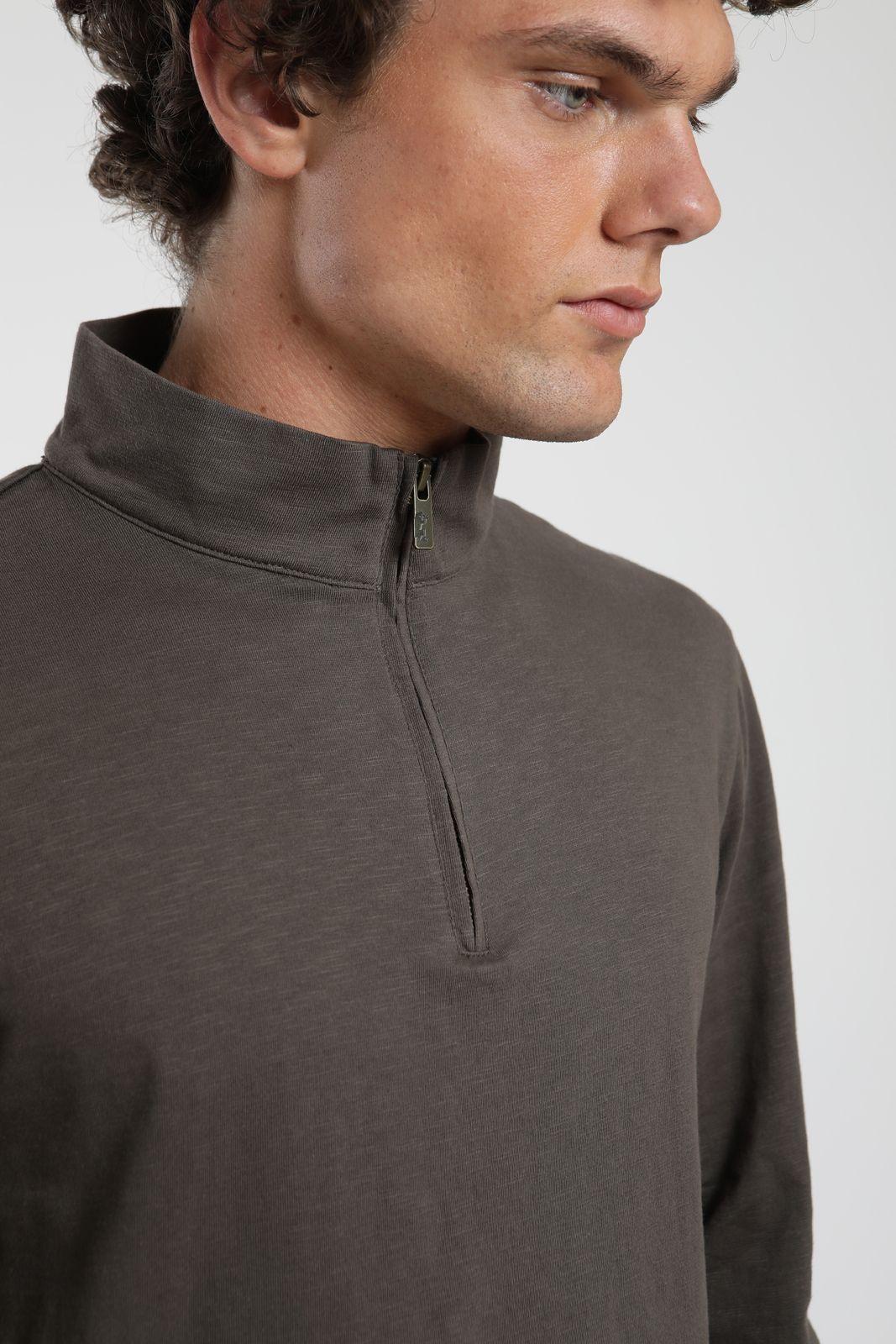 Polerón hombre Ulmo hombre café Algodón orgánico Froens-4