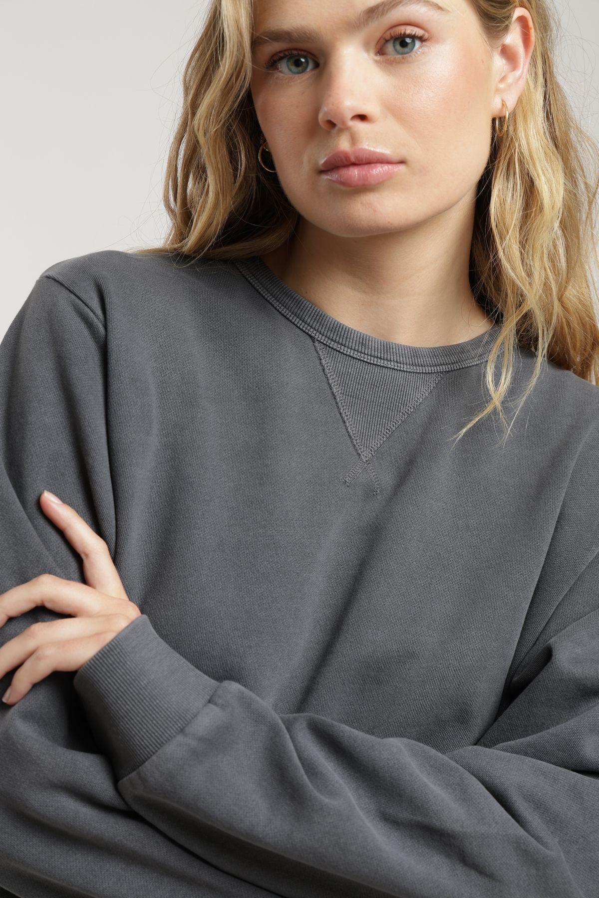 Polerón mujer Calafate grafito Froens-2