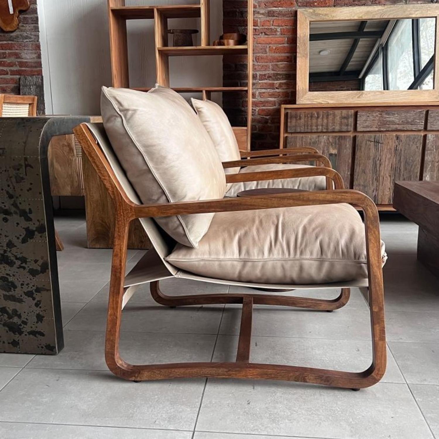 Sillón madera y cuero Beige Granada-4
