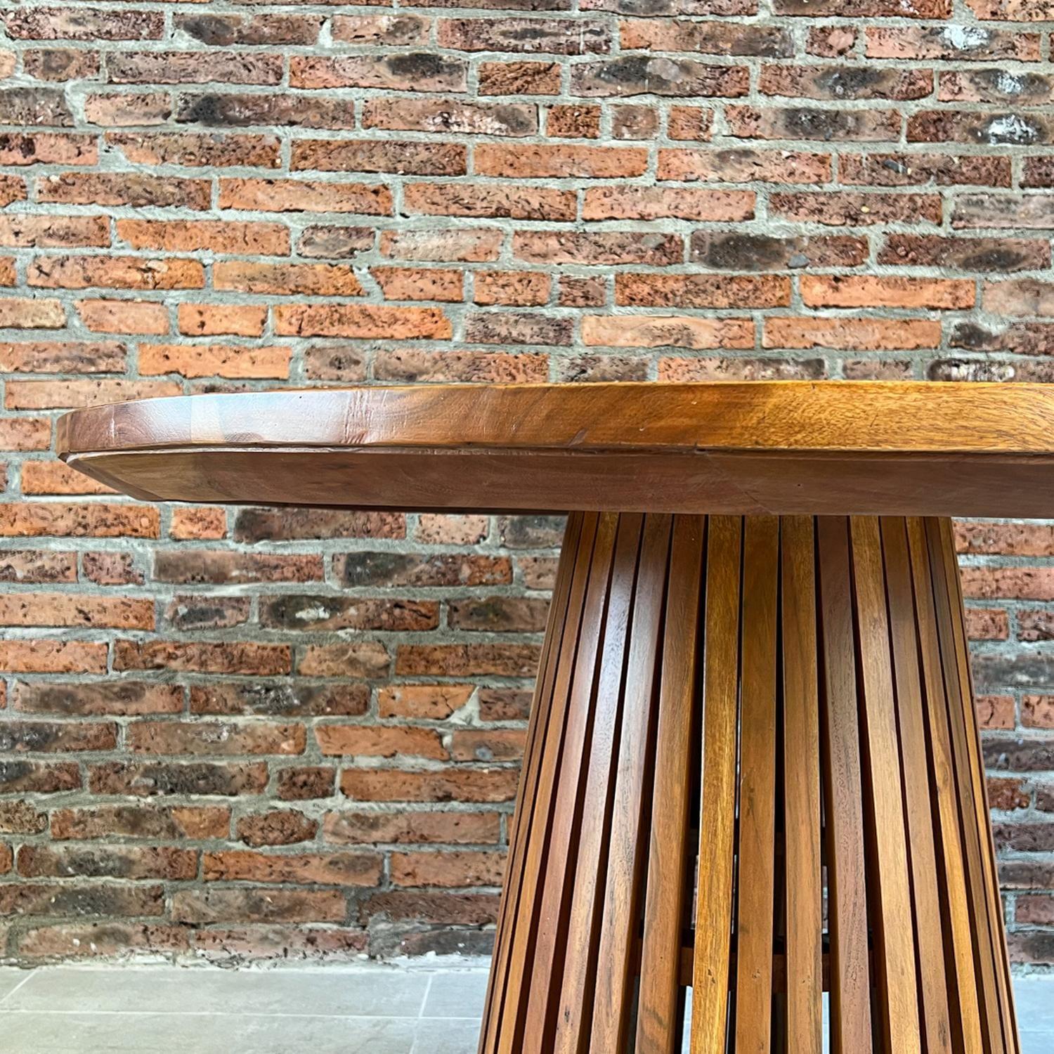 Mesa de Comedor Redonda madera Teca Modelo Bosque-1