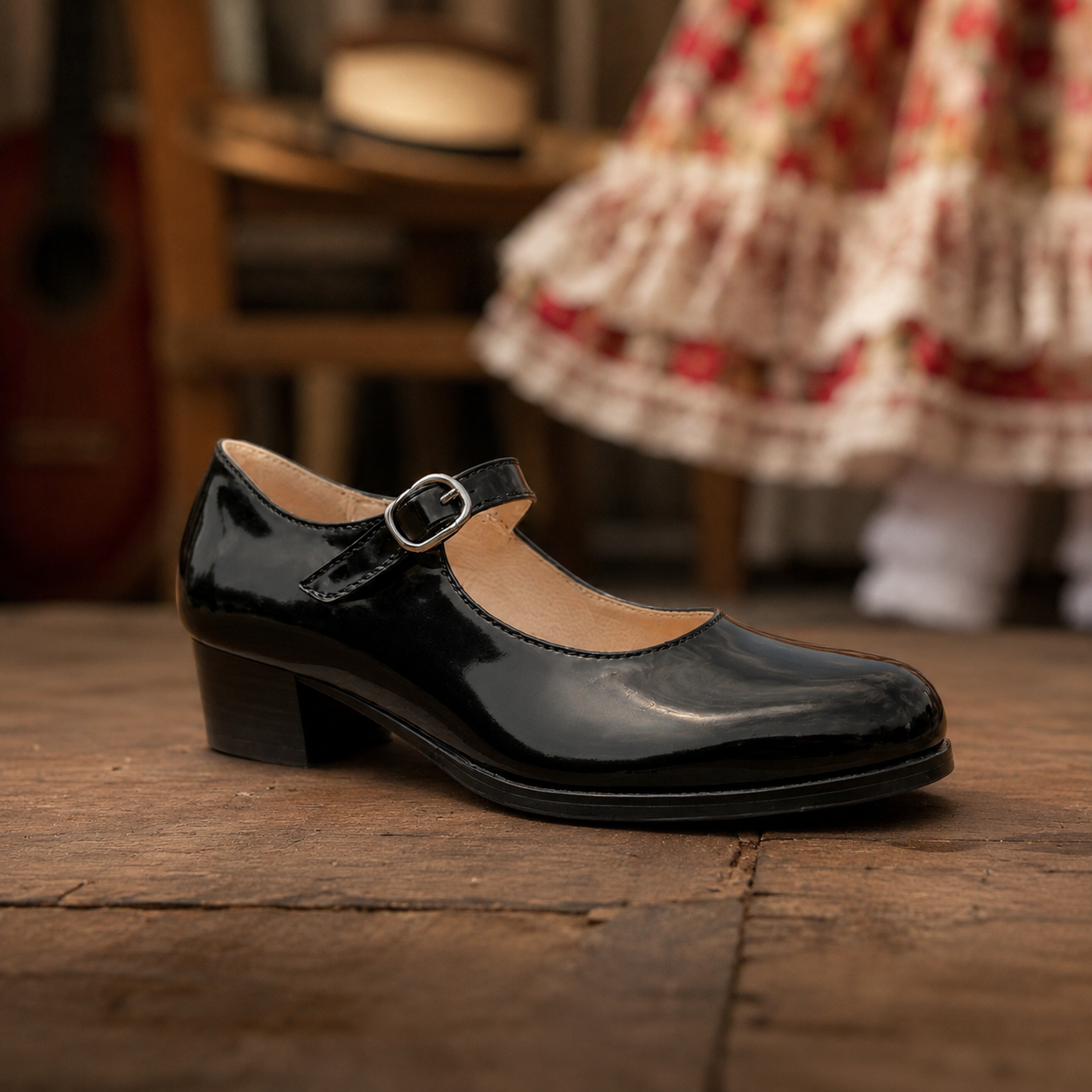 Zapatos Folclóricos Niña Charol Taco Modelo 7291-2