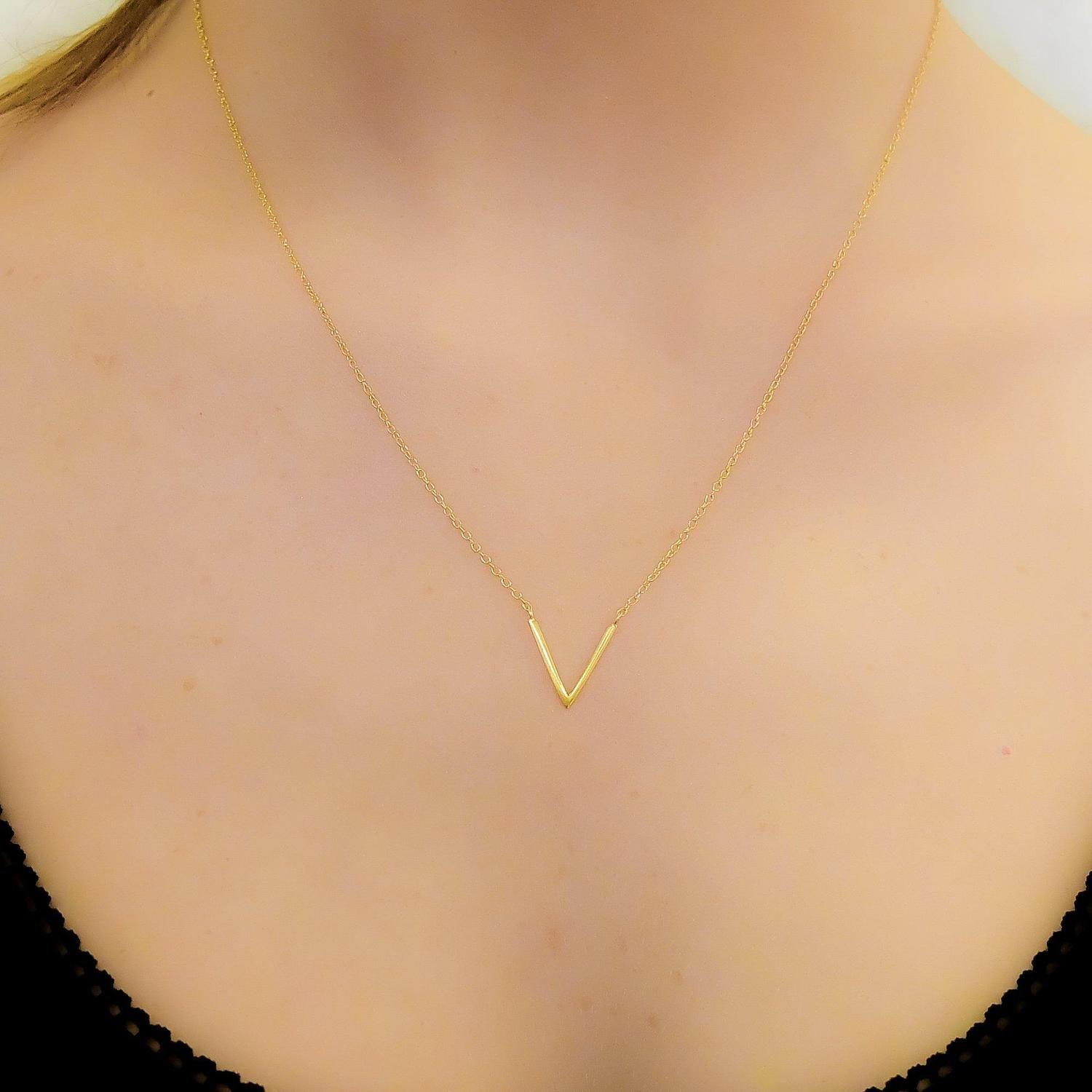 Collar V chica gold-3