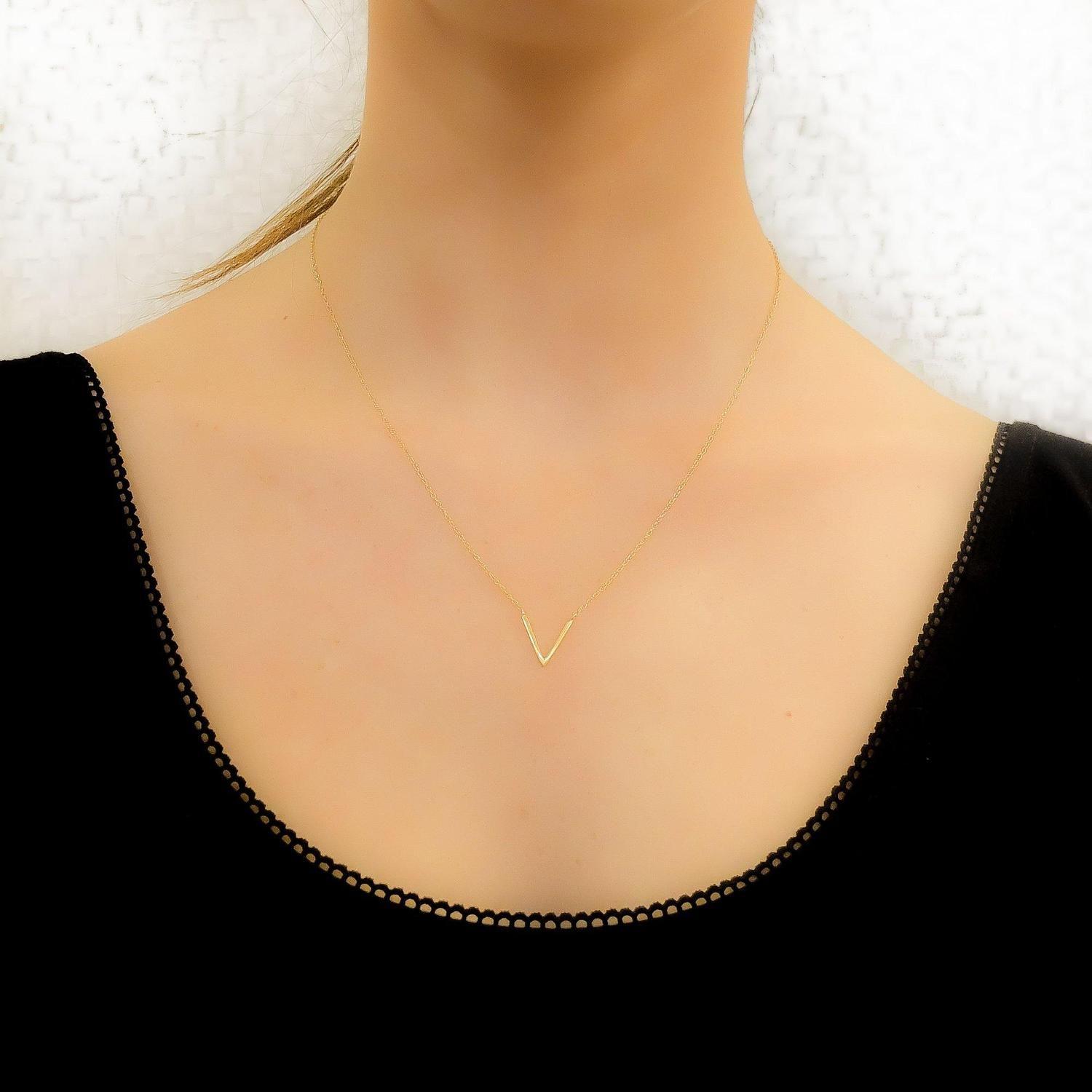 Collar V chica gold-4
