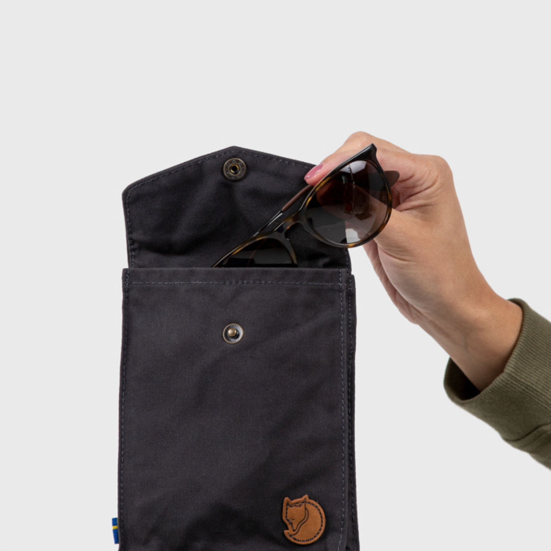 Bolso Fjallraven Pocket Acorn-3