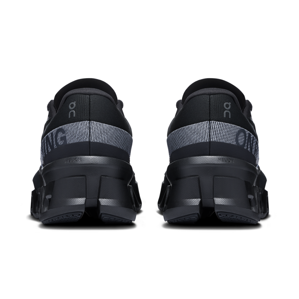 Zapatilla Cloudmonster 2 Running Negro Mujer-5