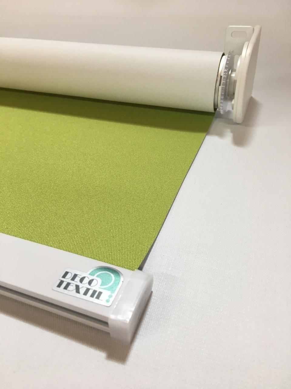 Cortina Roller Blackout Color Pistacho 140x180 cm-0