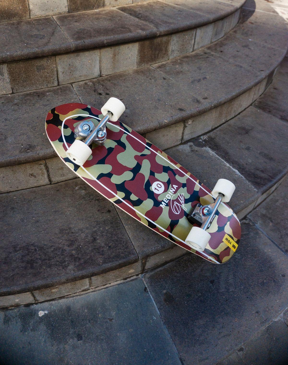 Surfskate Medina Camo 33.5" / Tabla Skate YOW-3