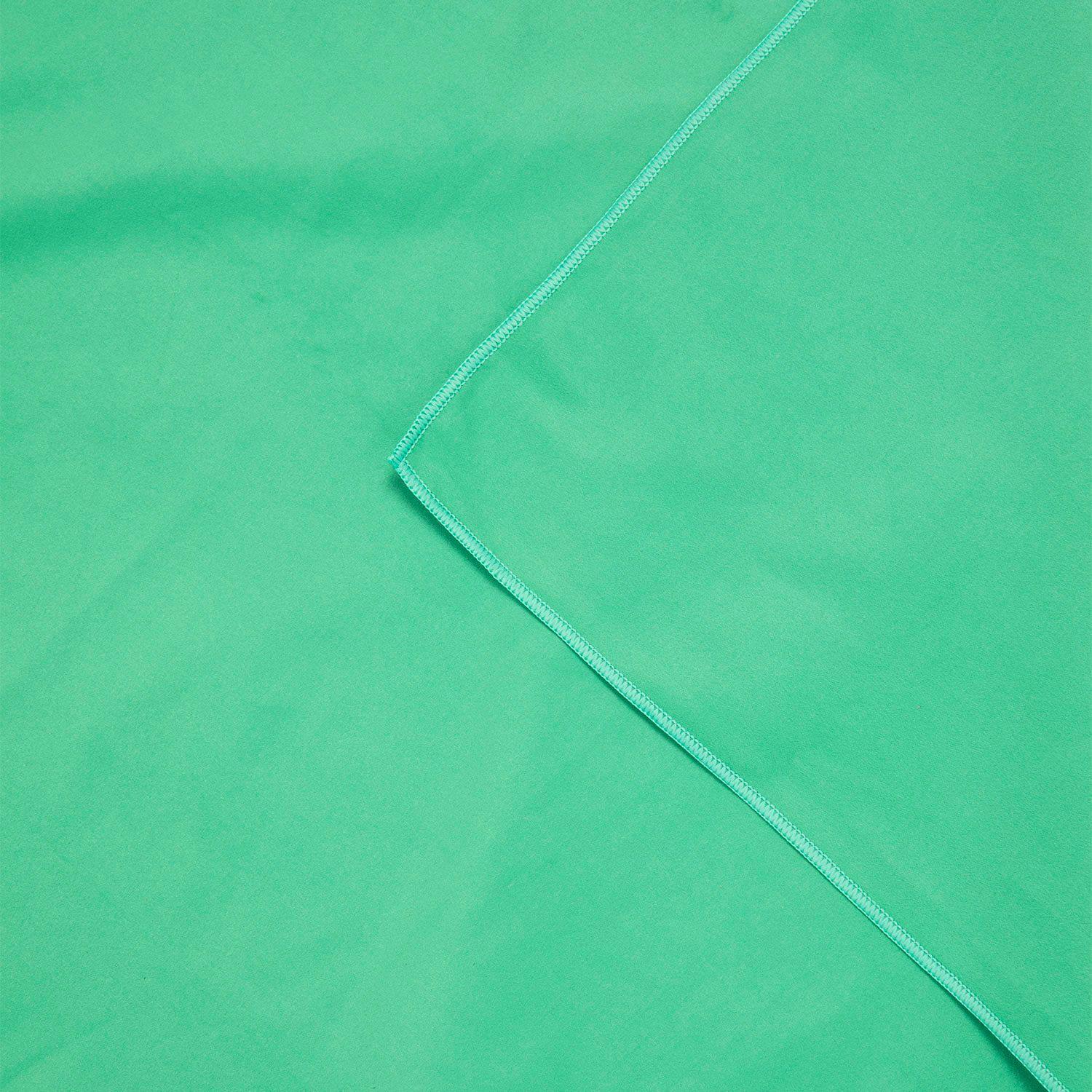 Toalla de Microfibra Verde Secado Rápido-3
