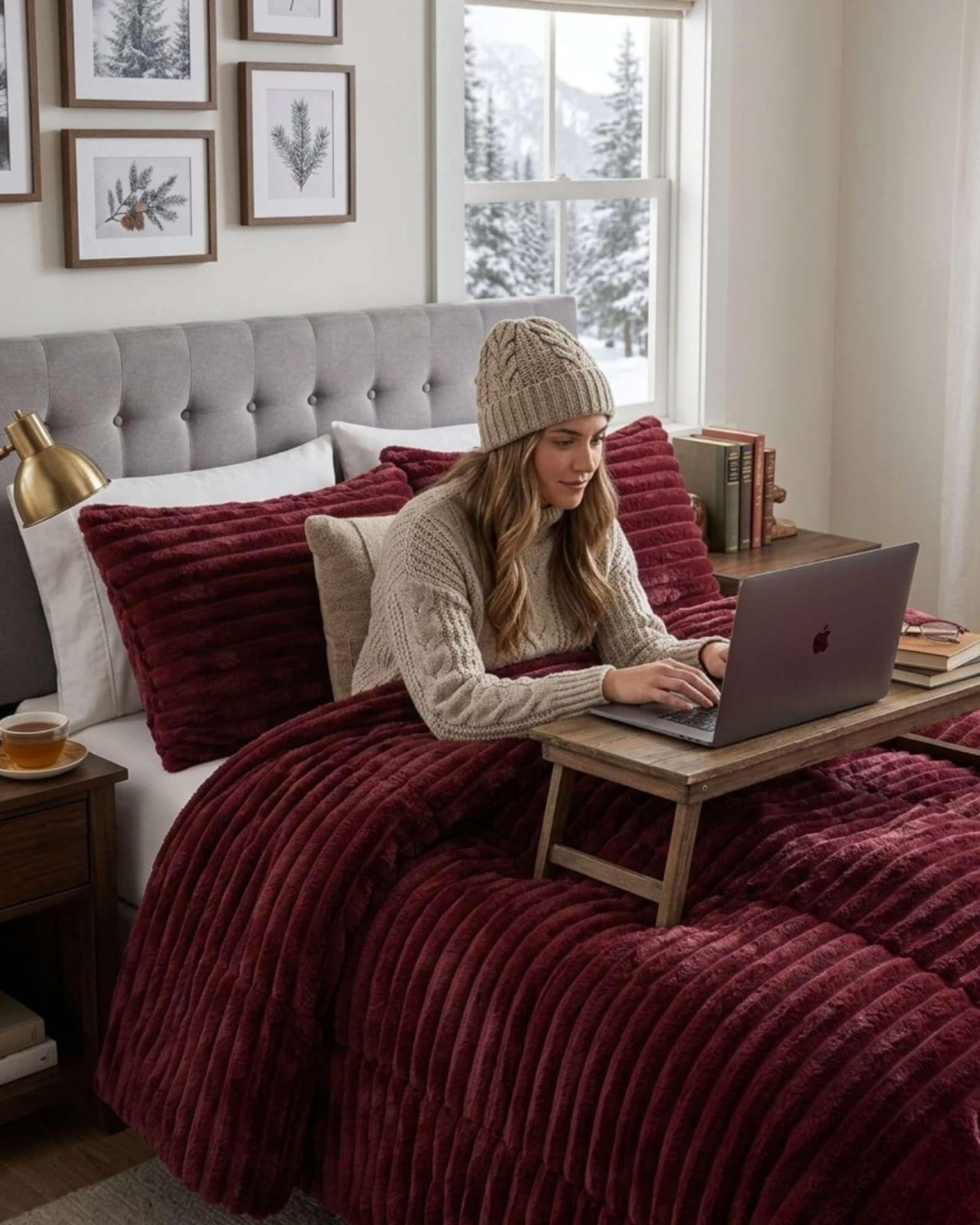 Cubrecama 2 plazas Pana de Terciopelo Premium "Dale a tu dormitorio un toque elegante" rojo-4