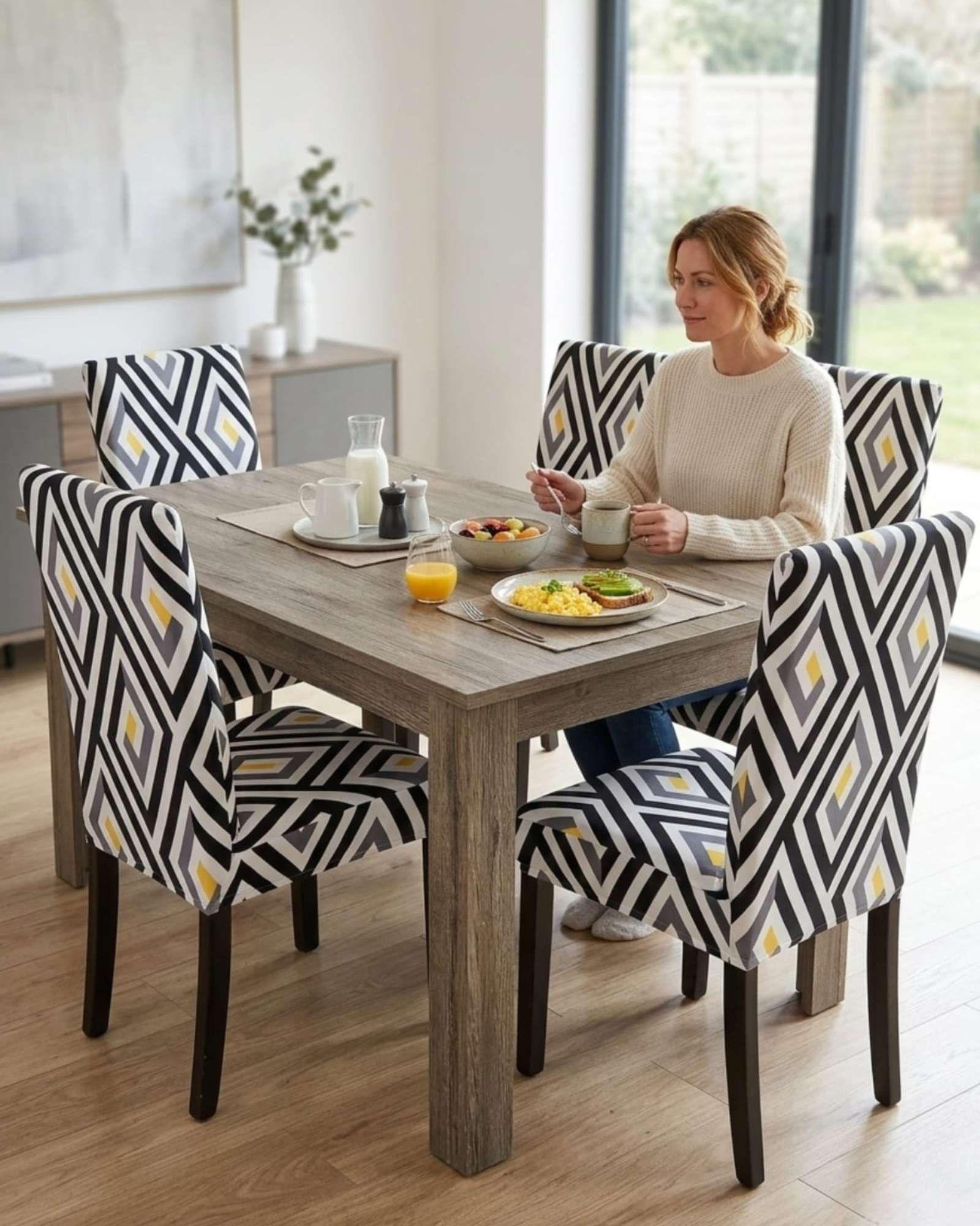 JUEGOS DE 6 FUNDAS PARA SILLAS  CON DISEÑO ELASTICO M6-3