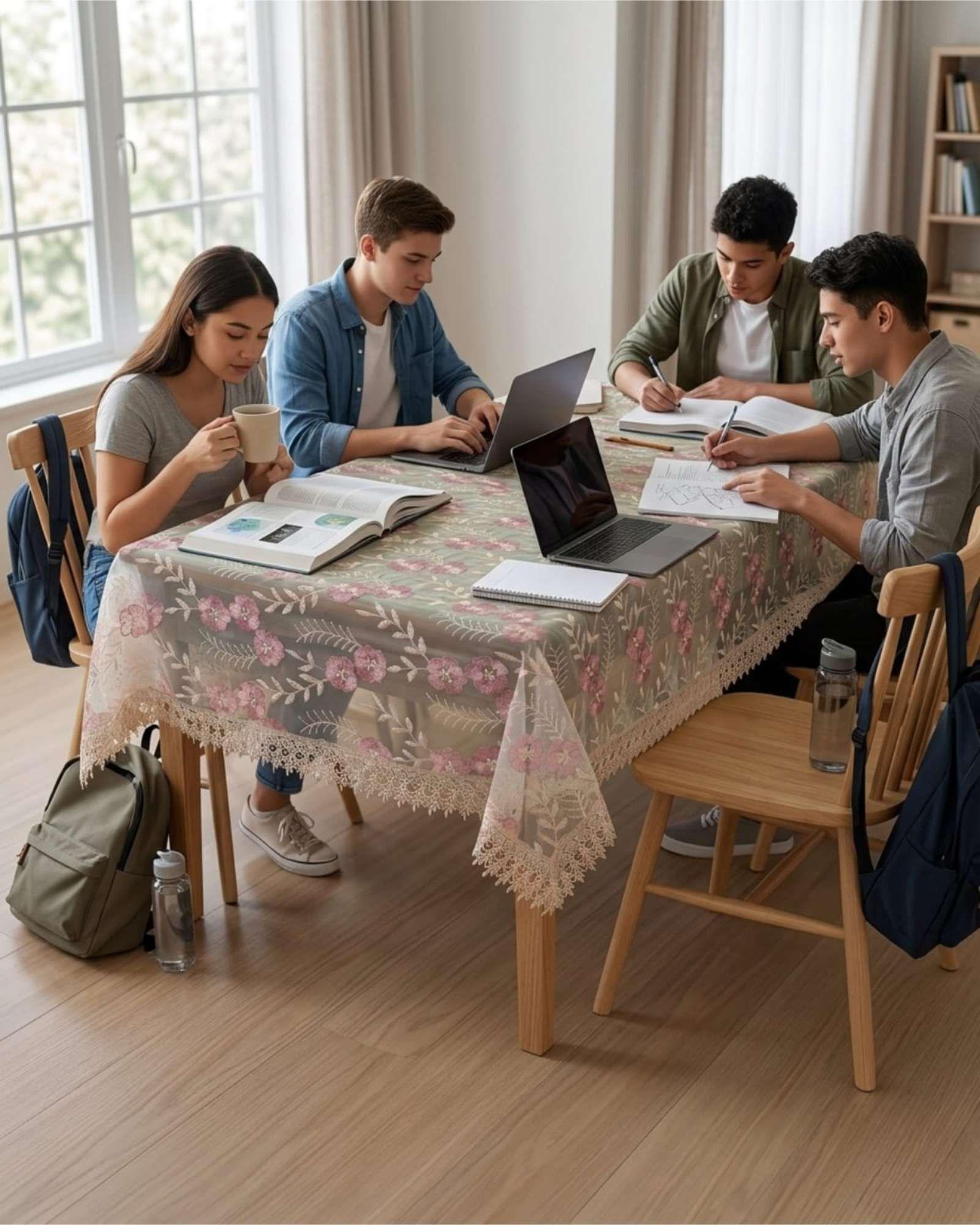 Mantel Vintage de Encaje y Bordado de 150x220cm m1-2