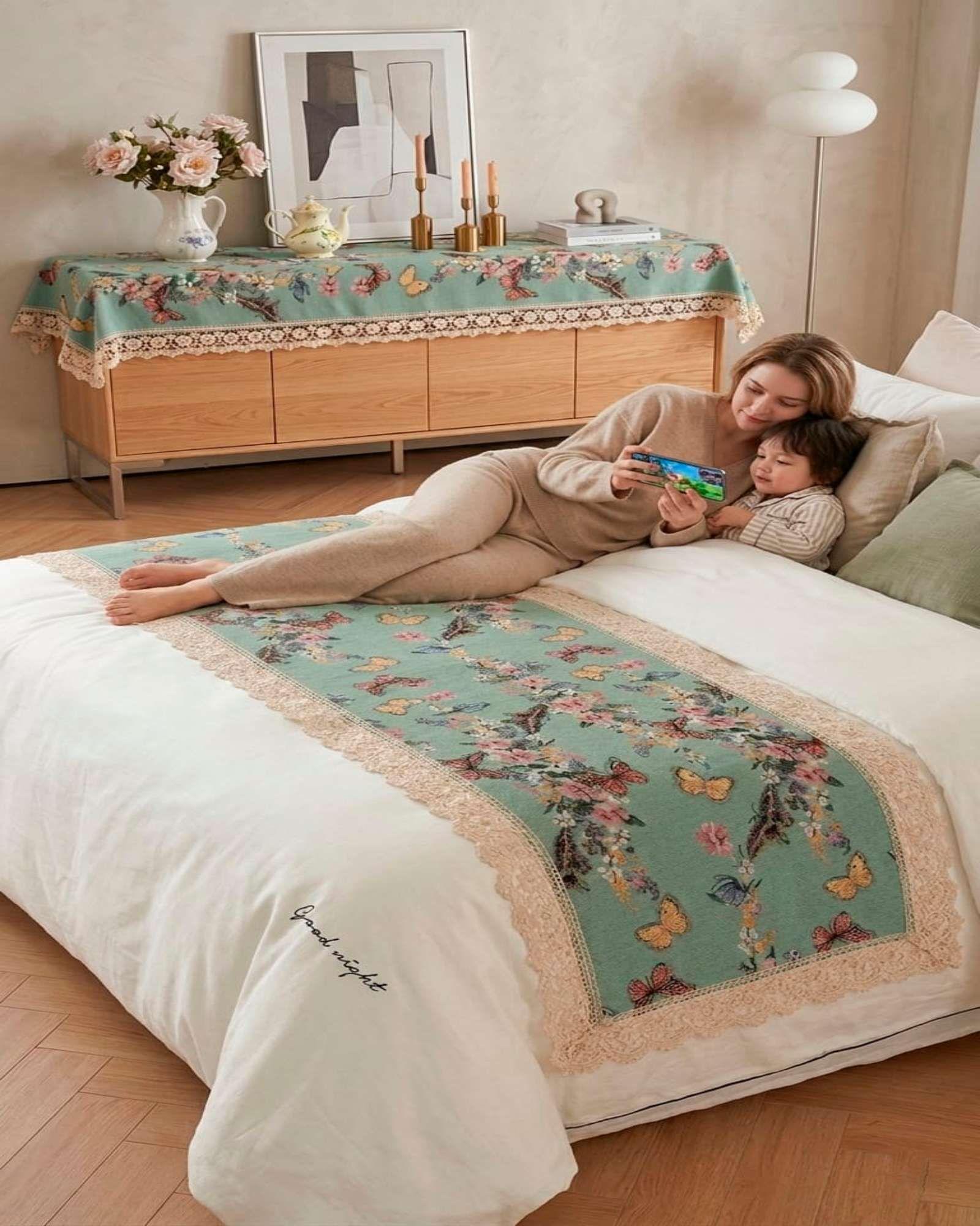 Piecera de Cama Multiuso Diseño Bohemio con Encaje 80x200cm m2-2