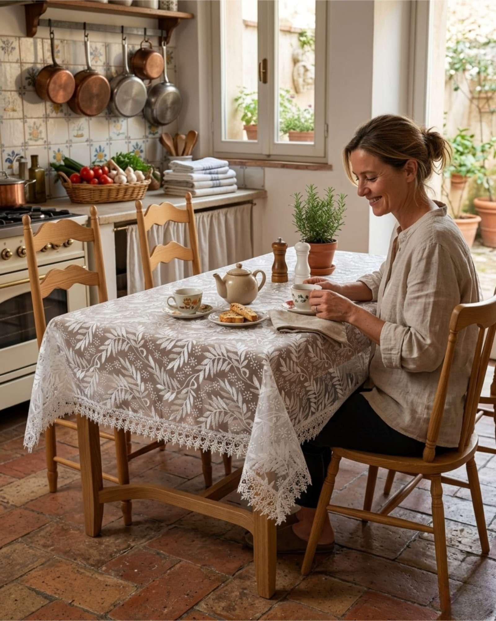 Mantel Vintage de Encaje y Bordado de 150x220cm m3-3