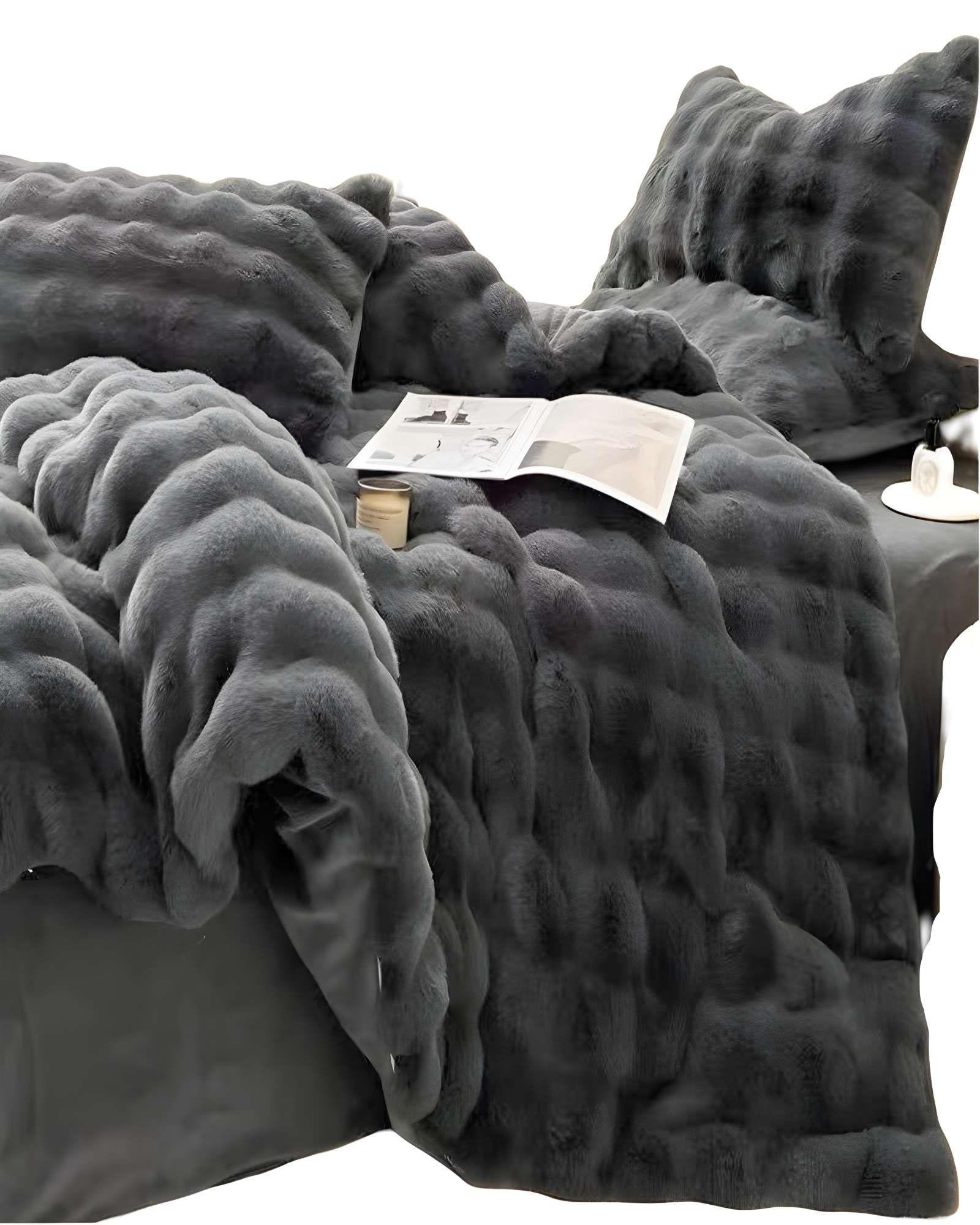 CUBRECAMA PELUDITO CON CHIPORRO NEGRO-0