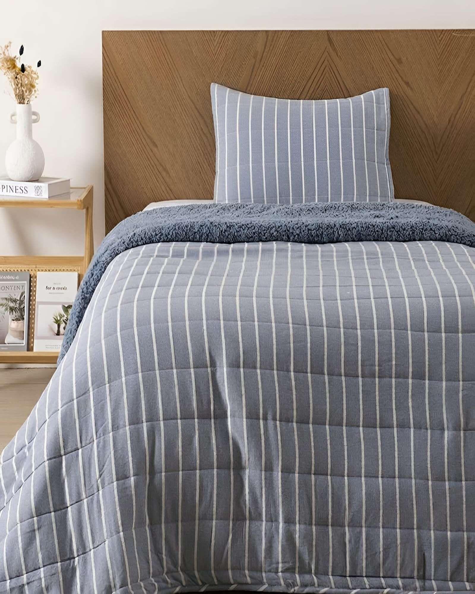 Quilt Plaza y Media Palma Cationic Con Sherpa Para Invierno m2-4