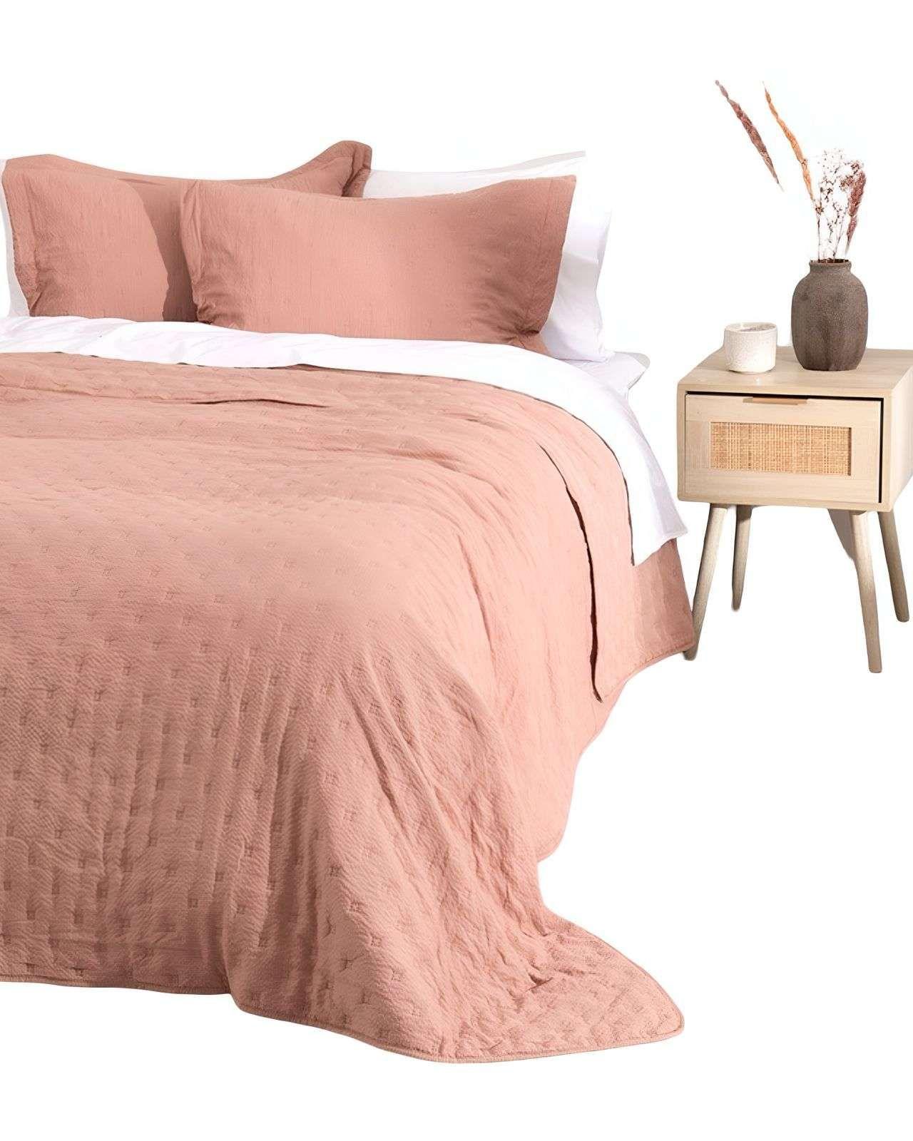 Quilt MAS 2 ALMOHADAS DE REGALO MF Mashini M4-3