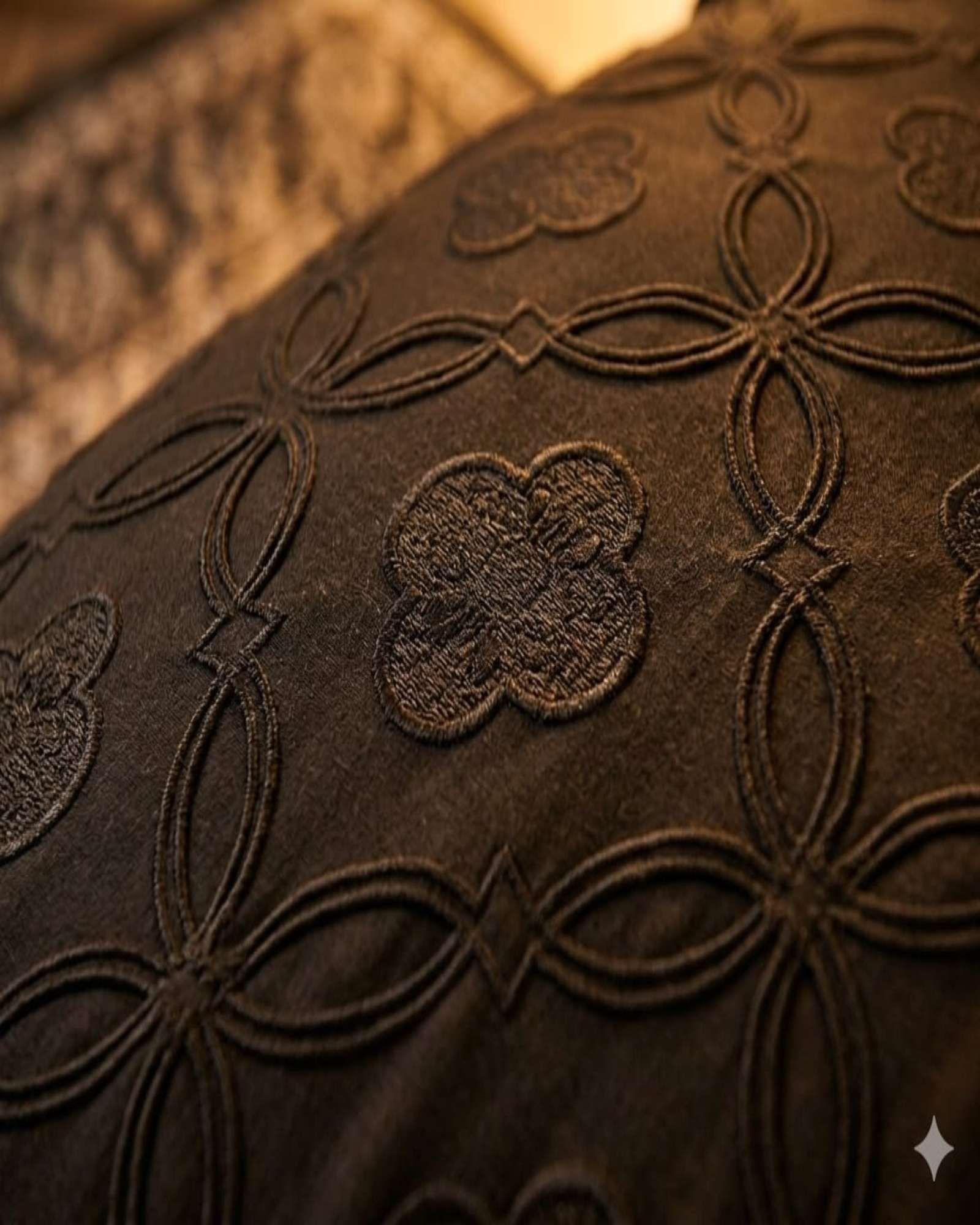 Cubrecama Quilt Nórdico Delgado Diseño Flores king negro-2