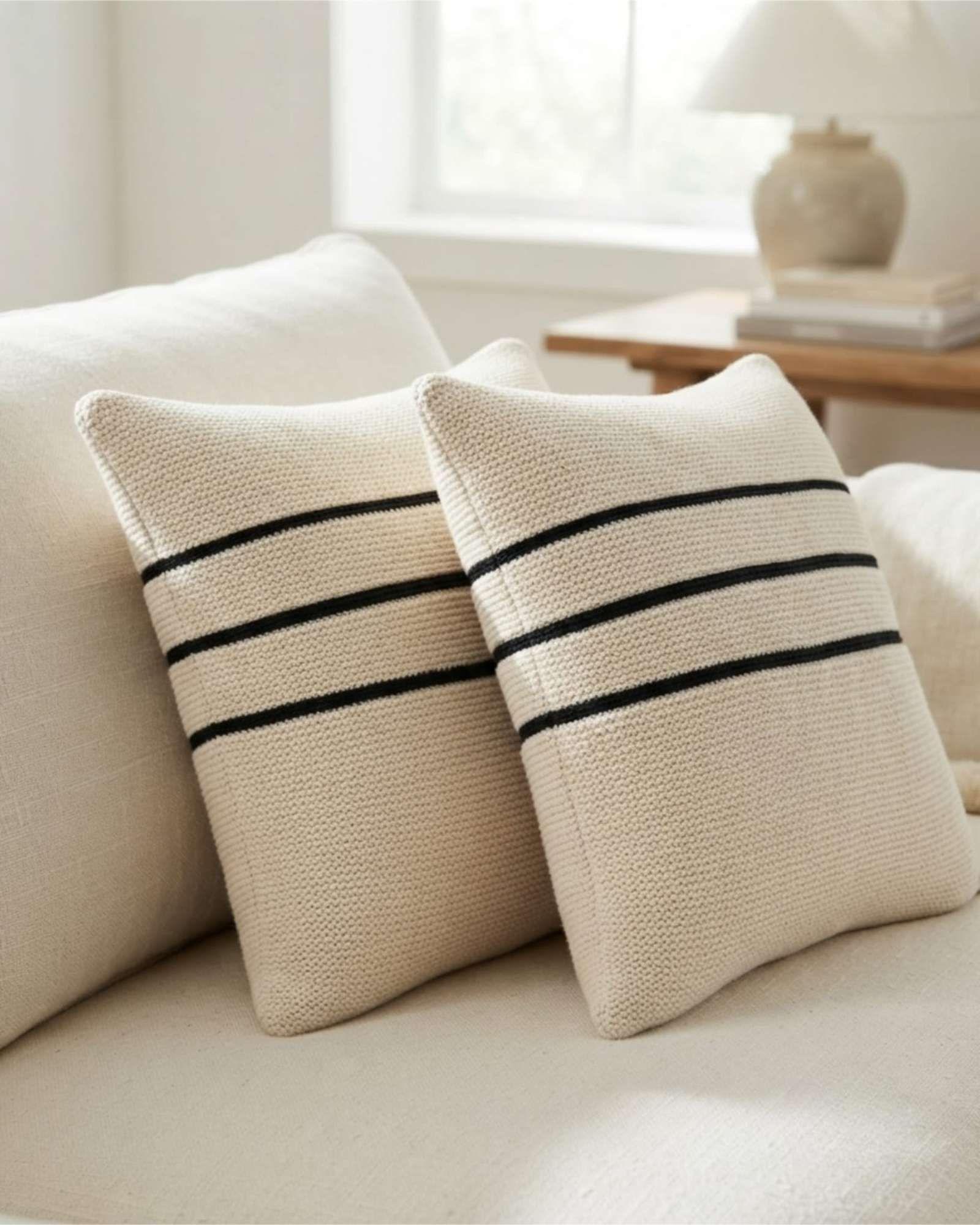 Set x2 Cojines Decorativos Chenille con Franjas 45x45 cm Incluye Relleno 02-2