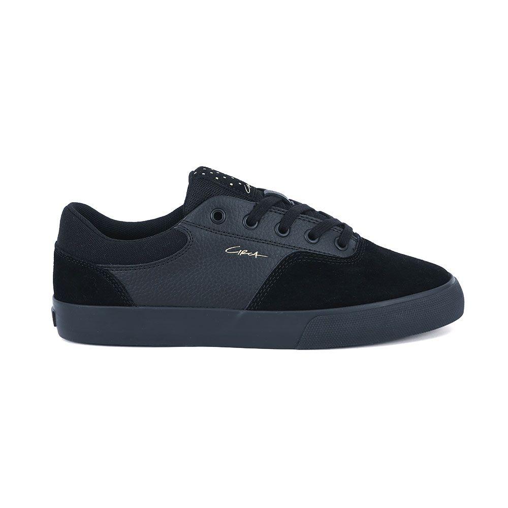 RIOT - BLACK/BLACK-0