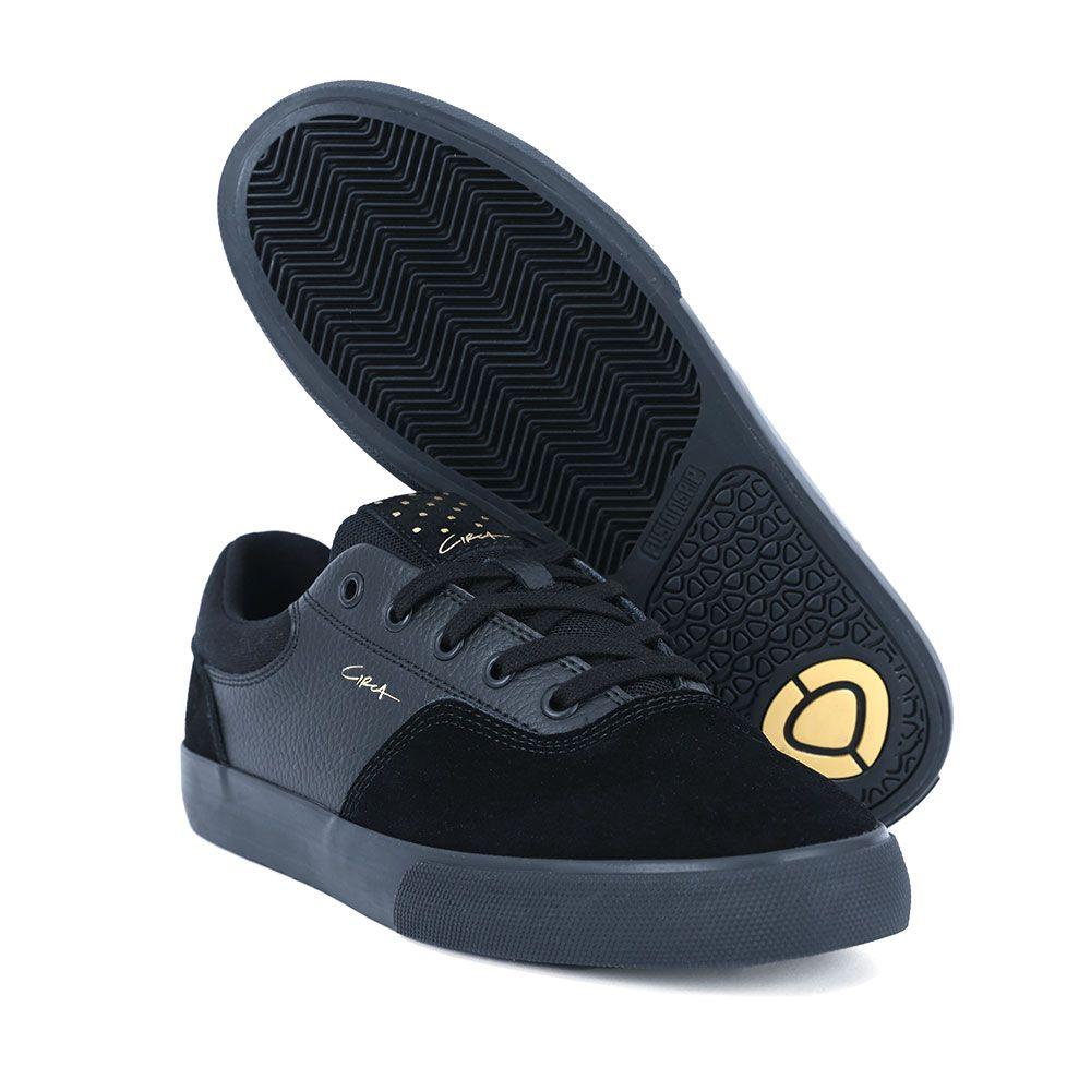 RIOT - BLACK/BLACK-1