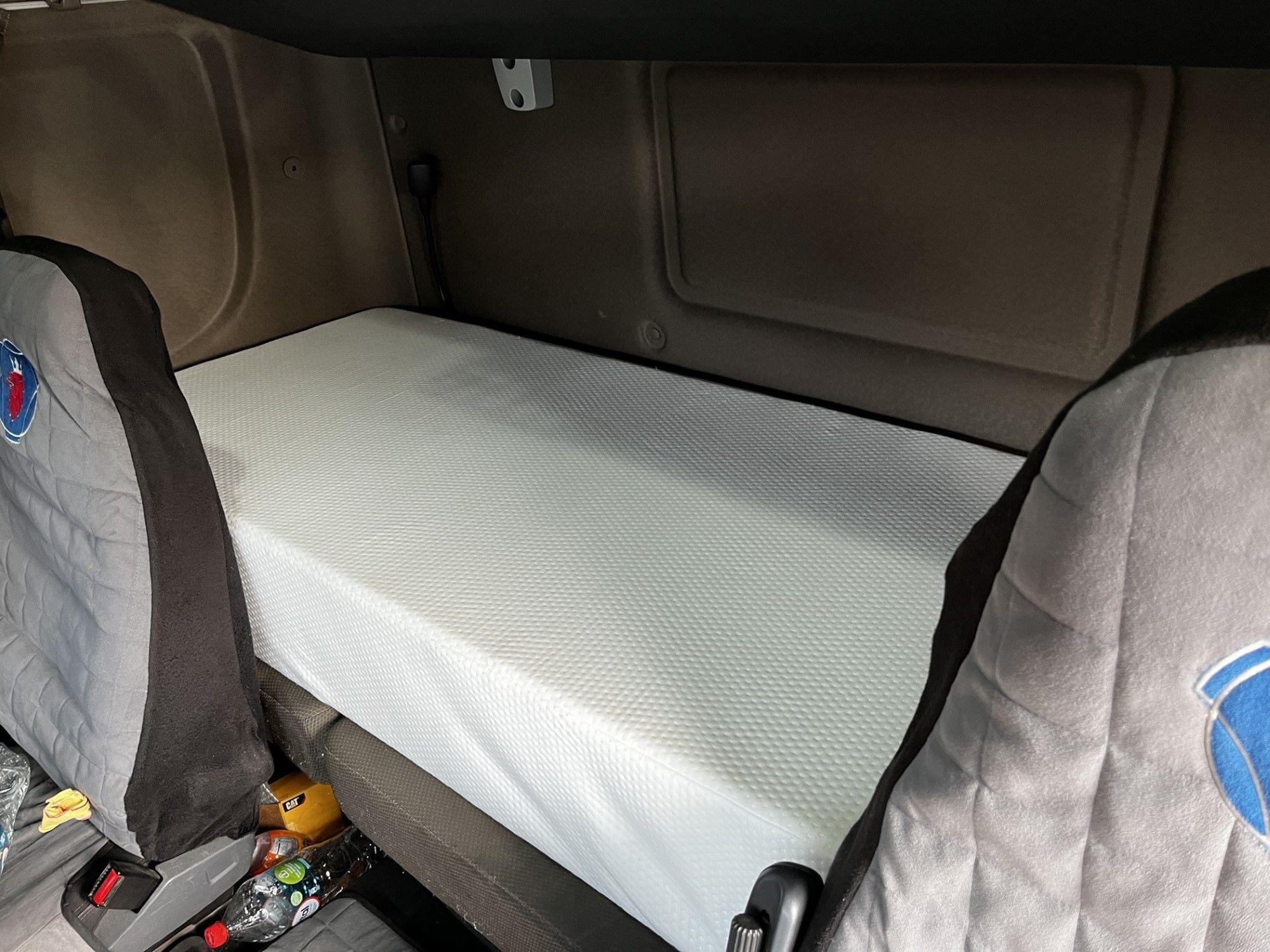 COLCHON TRANSPORTISTA 70 X 190 CM-3