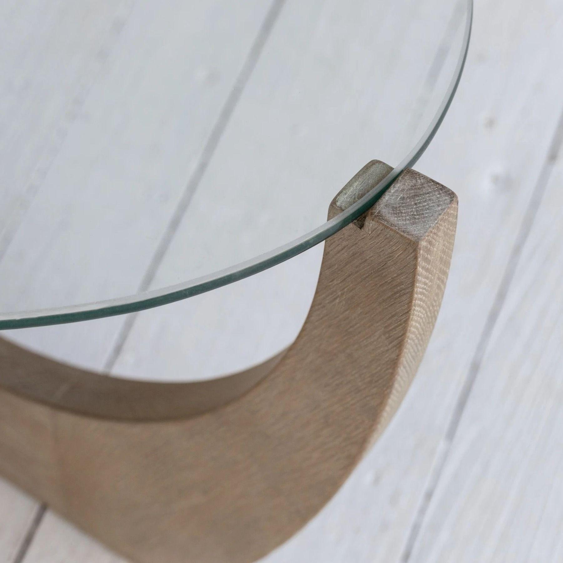 Mesa de Centro Ovalada en Vidrio con Diseño Exclusivo-3