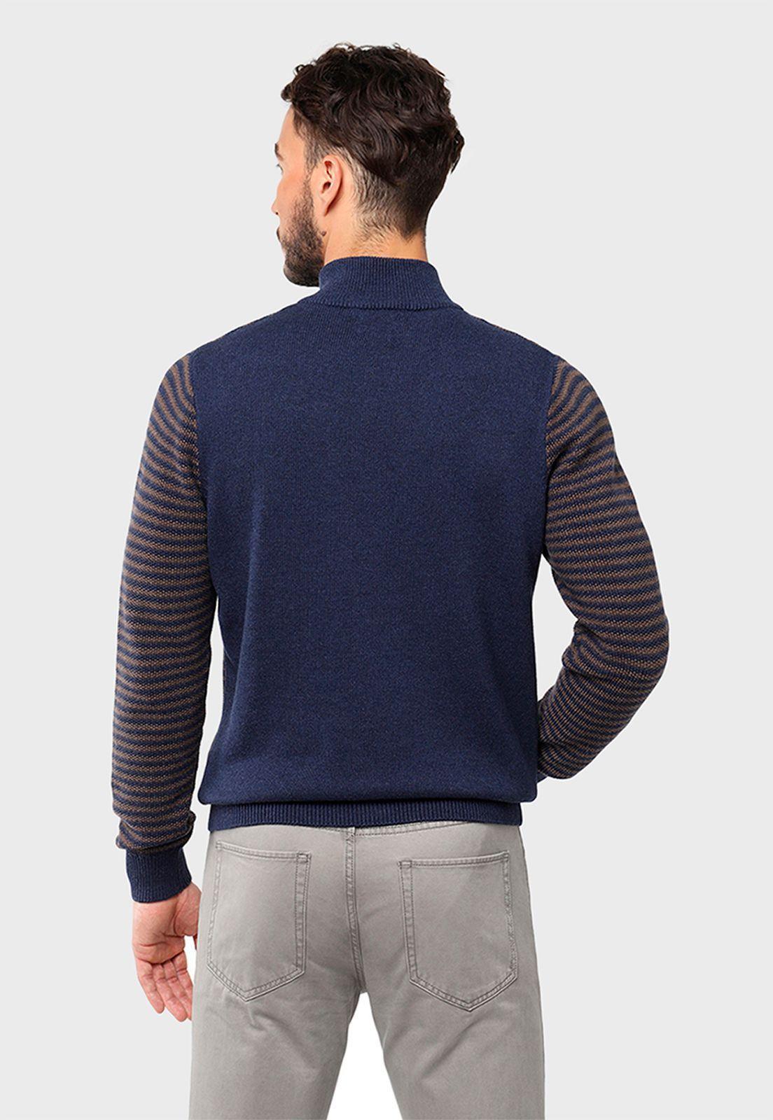 Sweater Arrow Half Button Twist-1