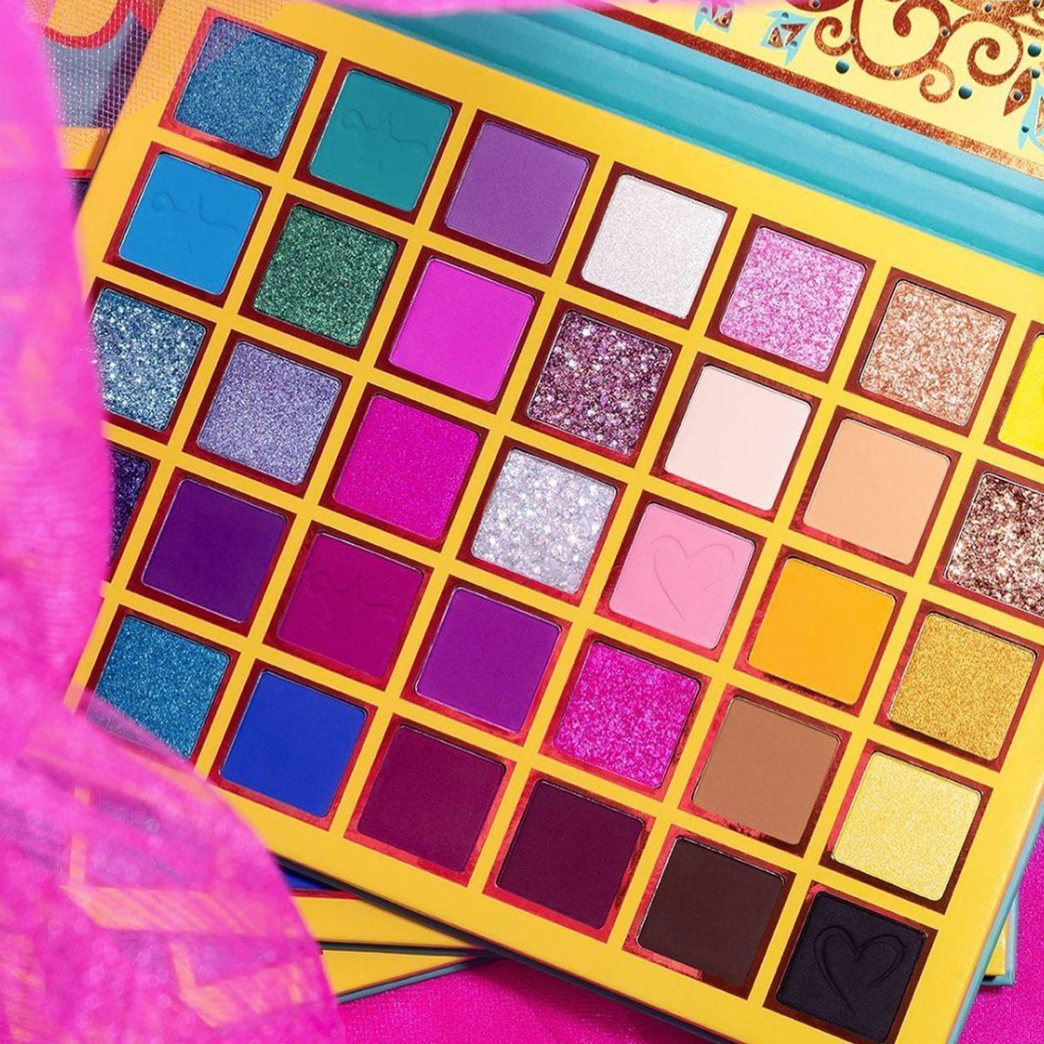 Pack Paleta De Sombra “Jasmine” + Set 24 Brochas Pastel Lime Party de Beauty Creations-2