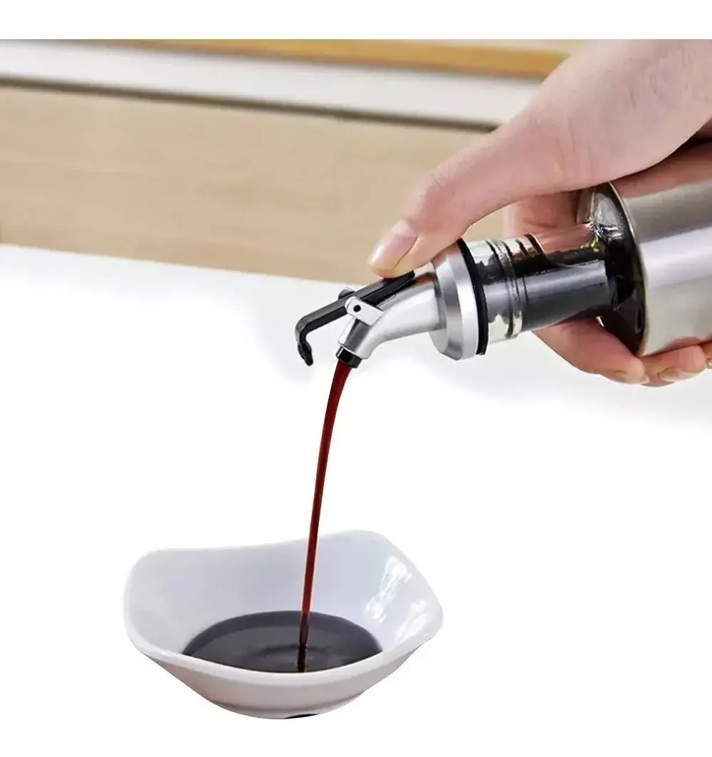 Botella de Vidrio de 500 ml con Dosificador-3