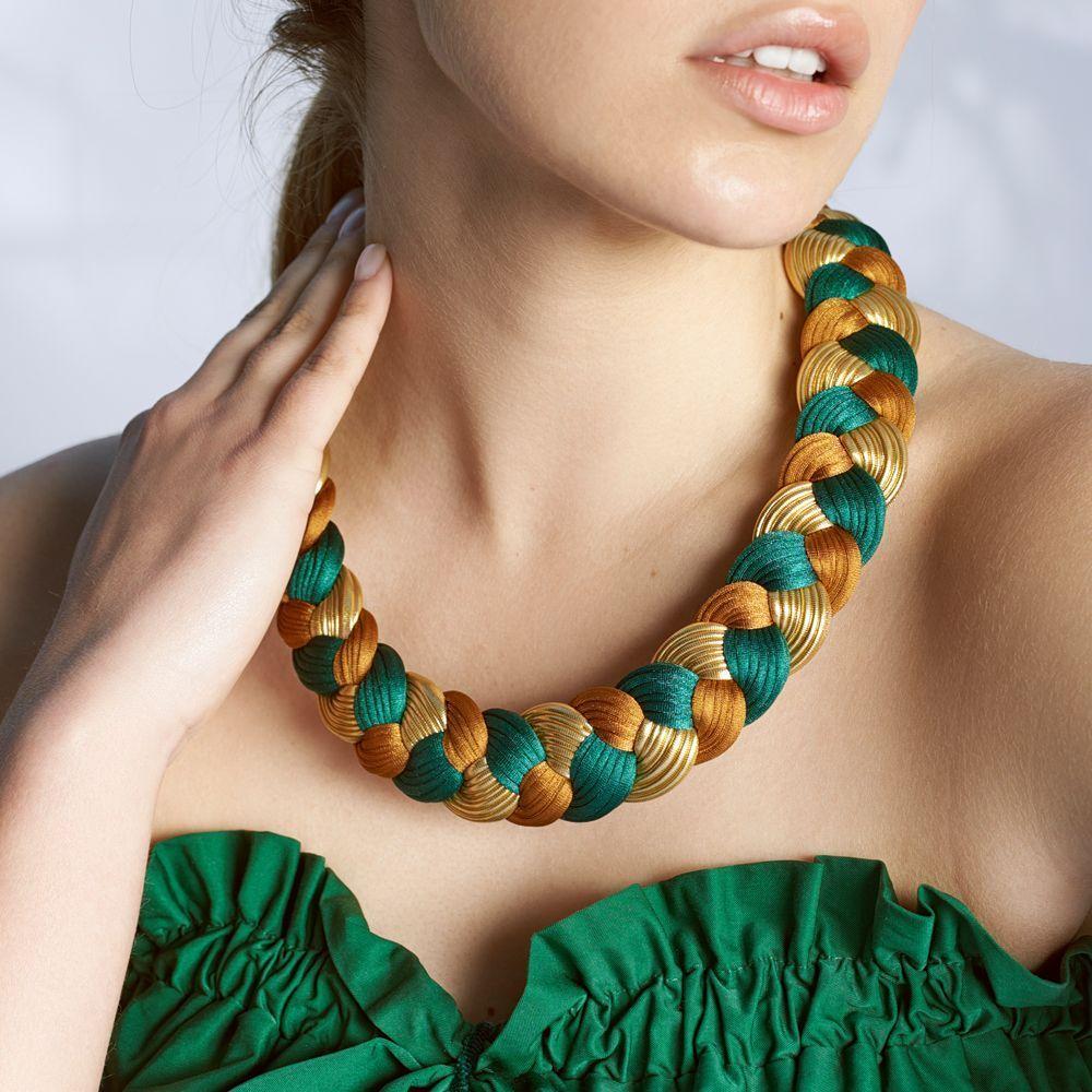 Maria la Biyux Collar Matcha-1