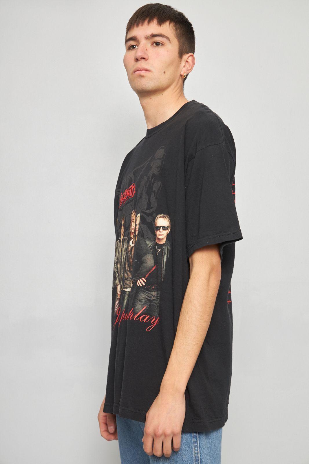 Polera casual reciclado negro nostalgic talla 2XL  -1