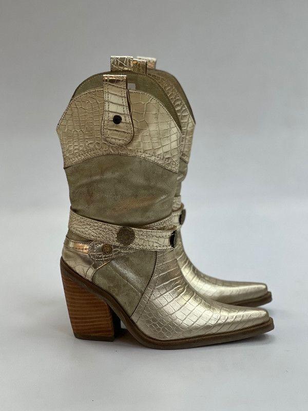 Bota Letty dorado Exotica-2