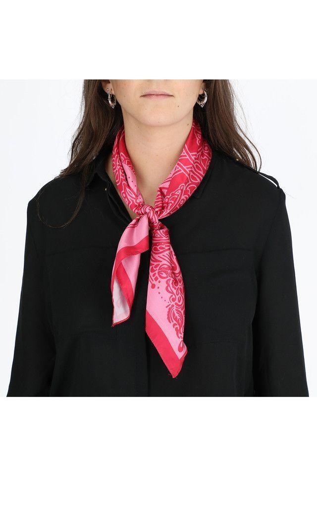 Pañuelo Bandana Paisley Fucsia ID-1