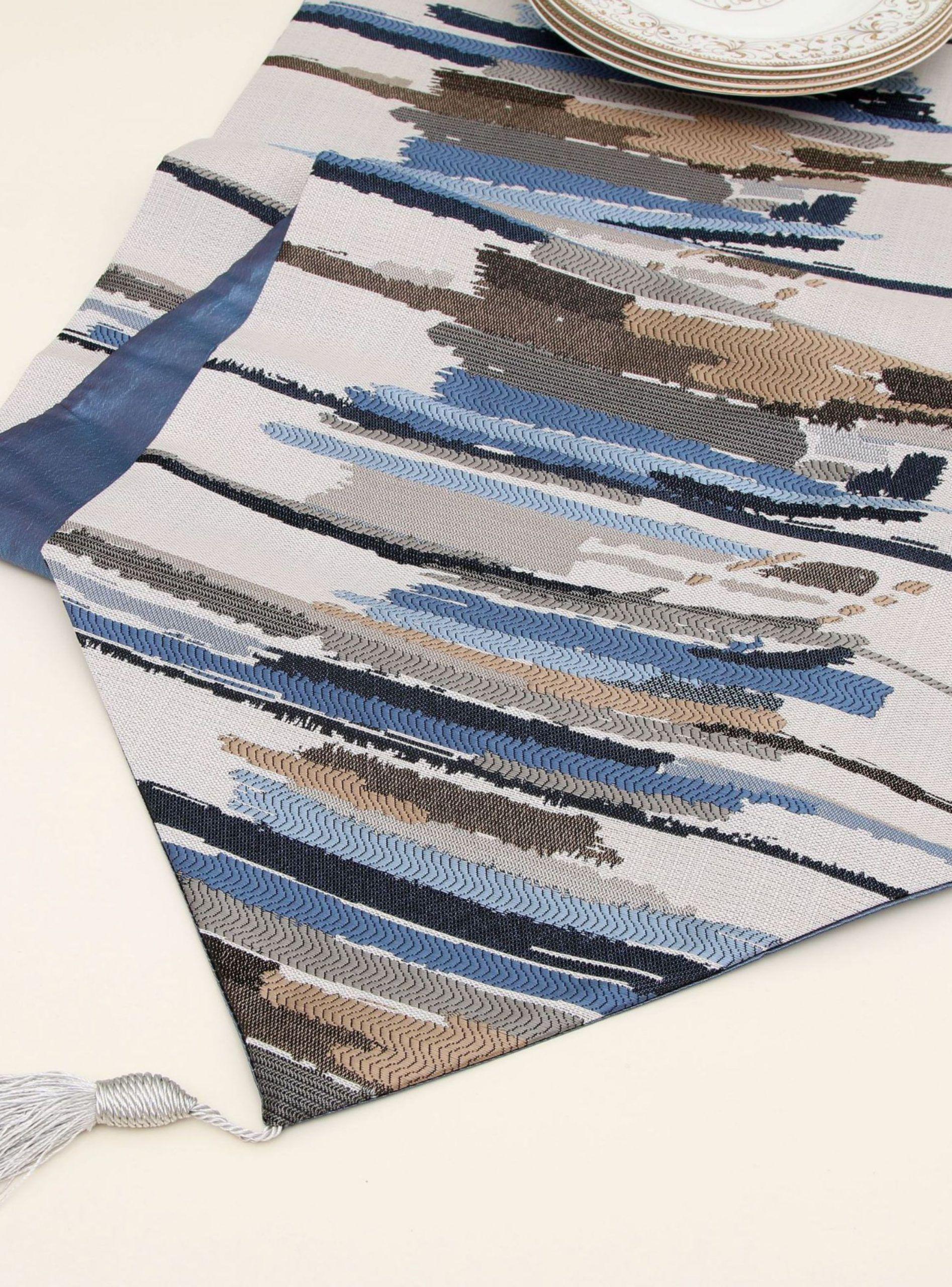 Camino de Mesa  Crema Bordado Lineal -3