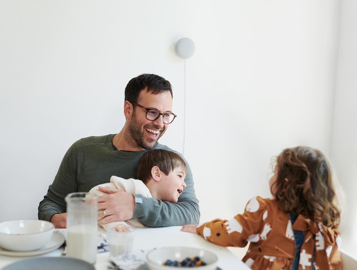 Google Nest Mini Gris Carbón-4