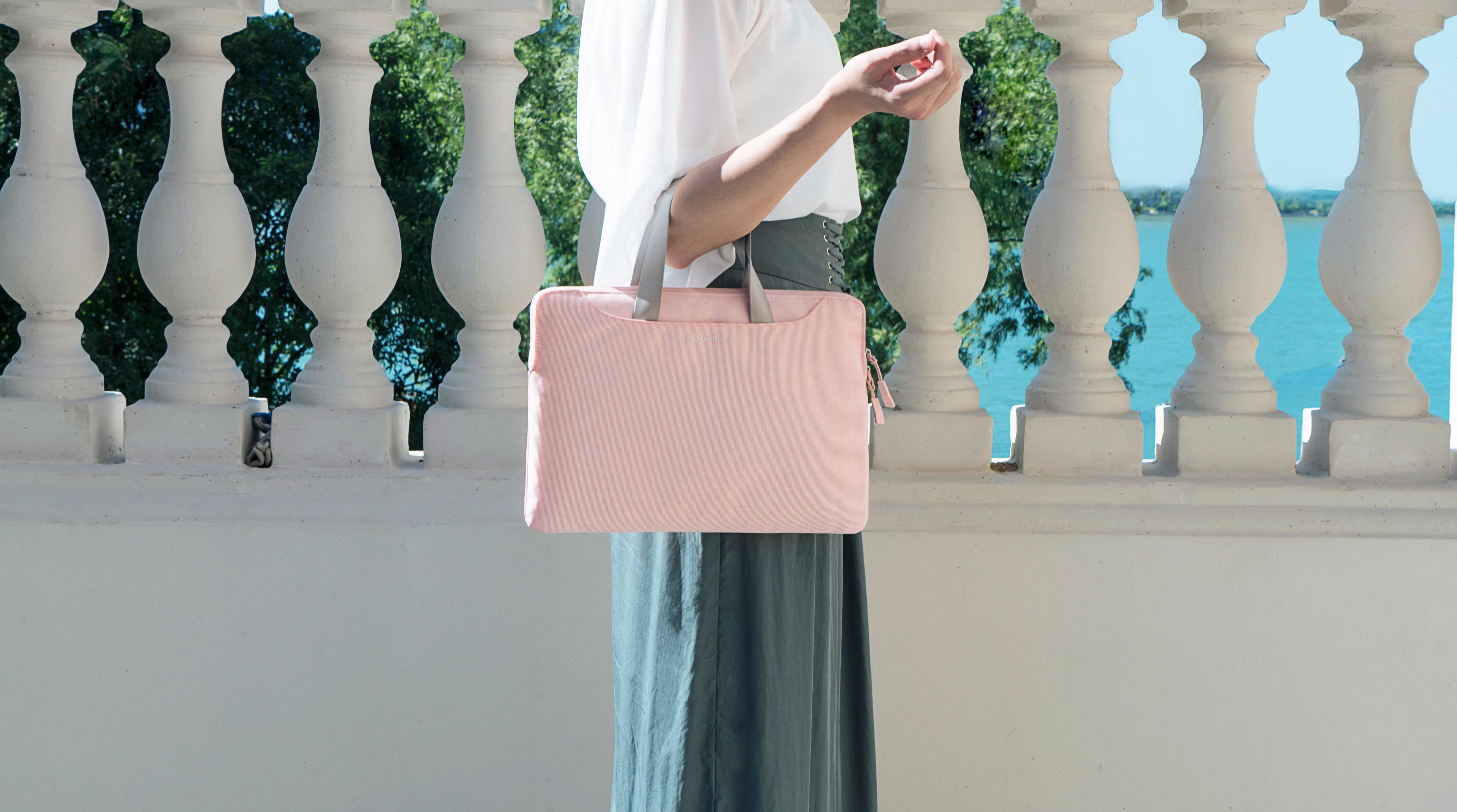 Tomtoc- Funda A21 para Notebook Hasta 15" - Rosado-3