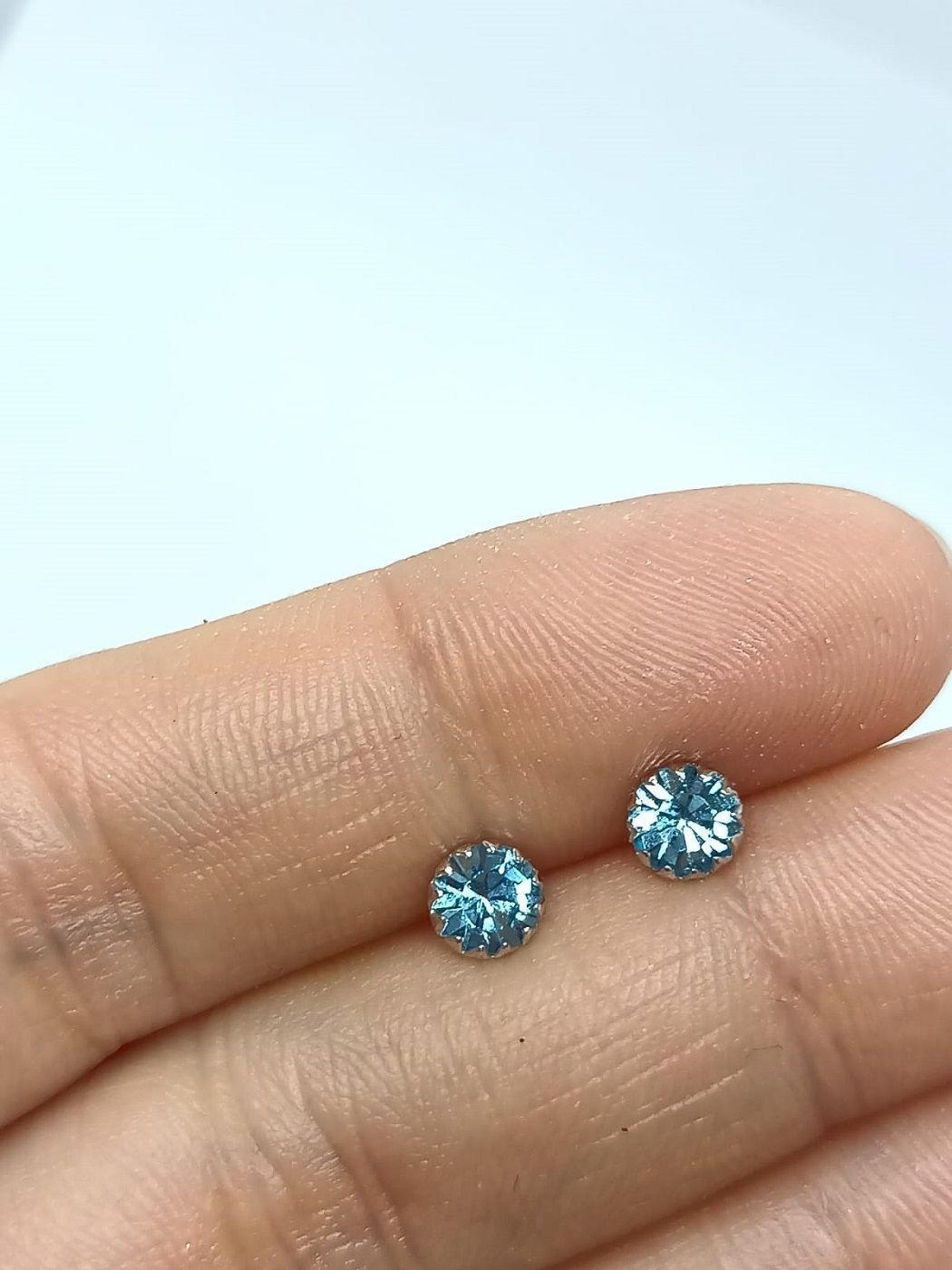 Pendiente azul claro puntos De luz 5mm Plata fina ley S925-3
