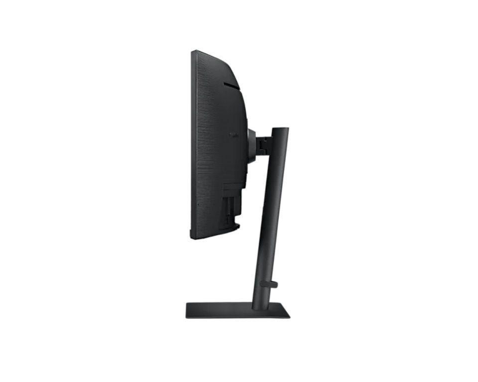 Monitor Curvo 34”/Ultra WQHD/ VA / USB-C/5ms /100HZ-3