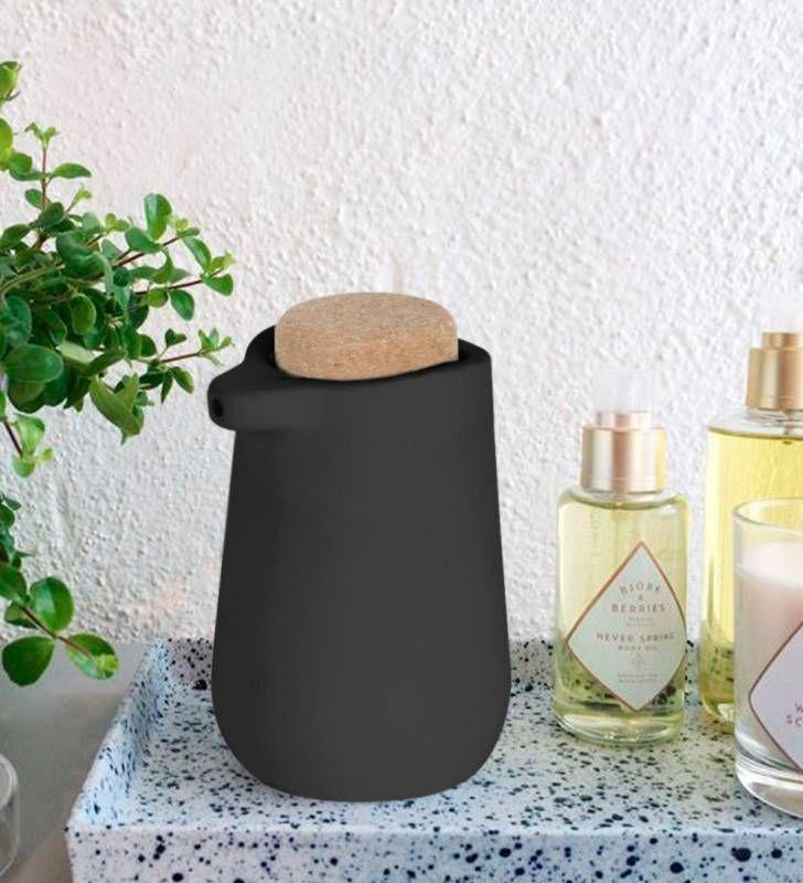 Dispensador Kera Black -2