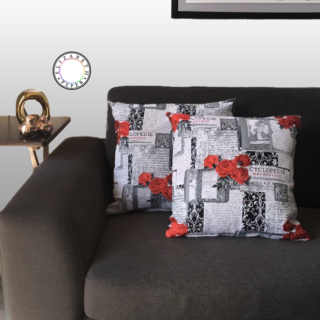 FUNDA COJIN DECORATIVO DISEÑO ROSAS ROJAS CON NEGRO 45X45-1